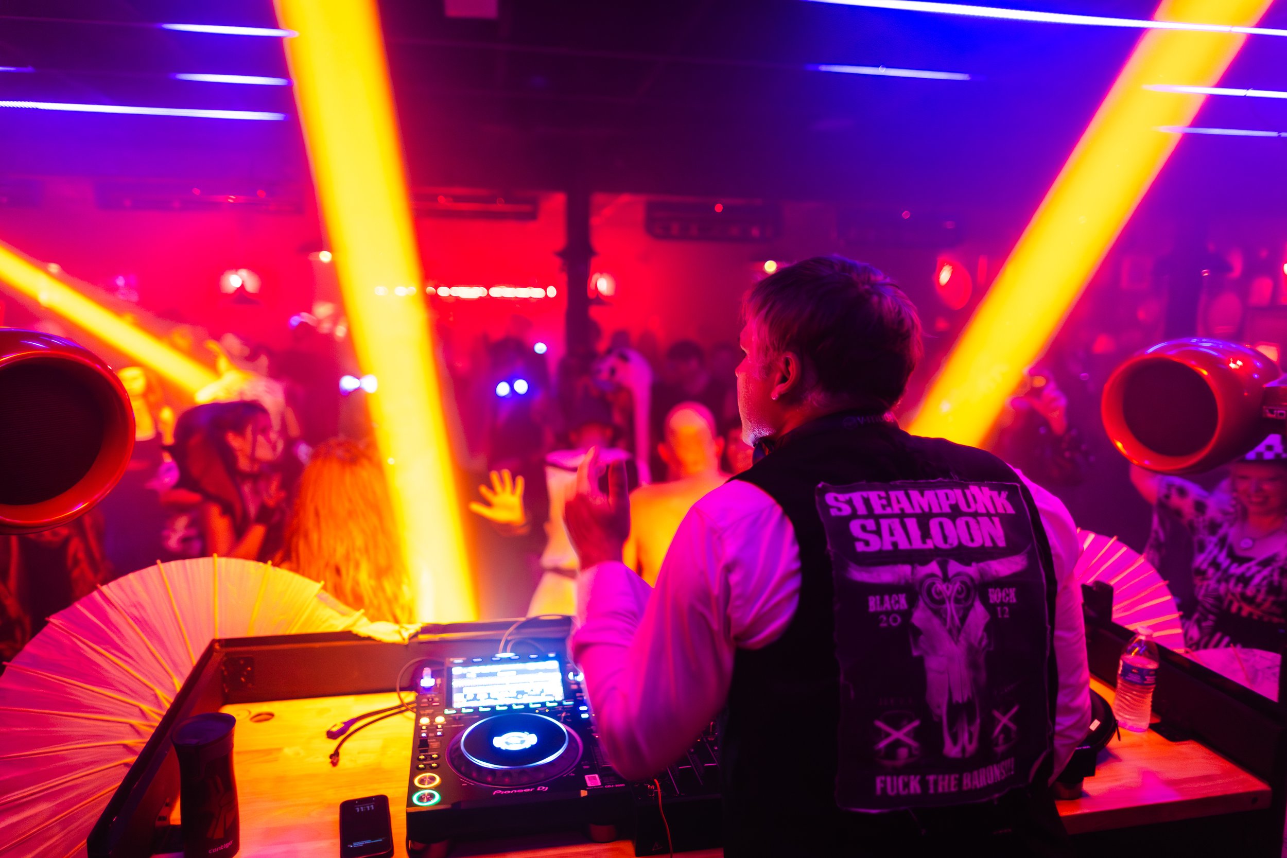 1DARK KARNIVAL-190.jpg