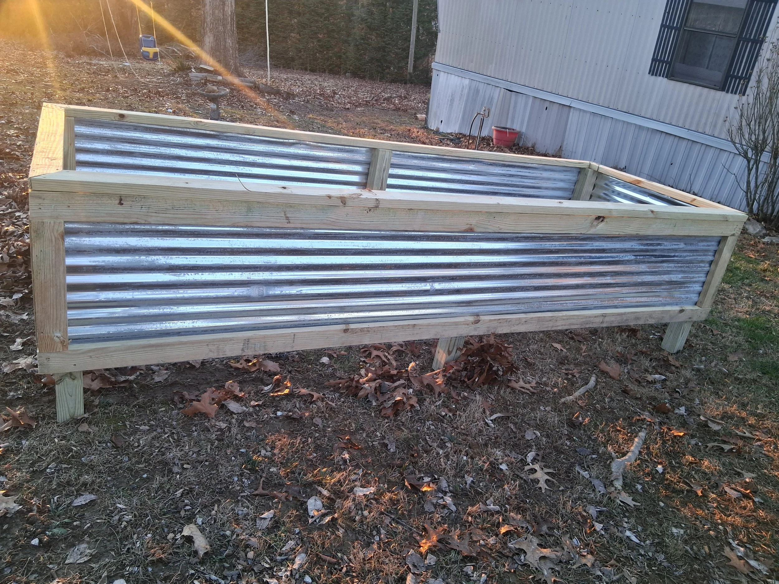 Oranssi project: slat roof