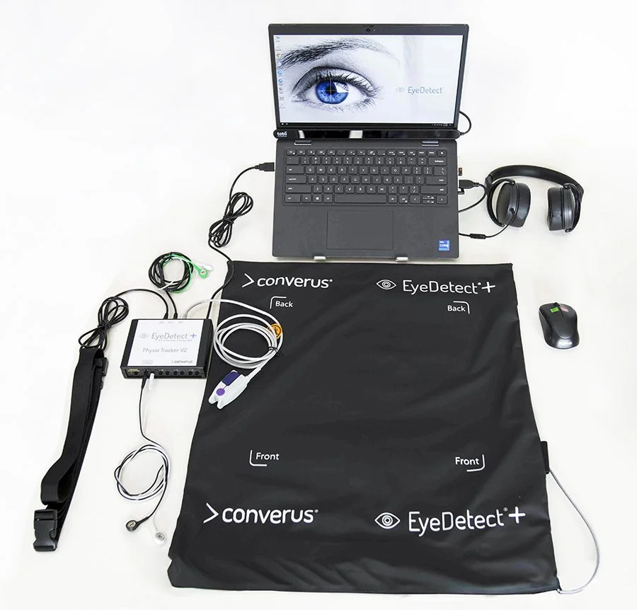 EyeDetect-2.0-station-and-physio-lowres.jpg