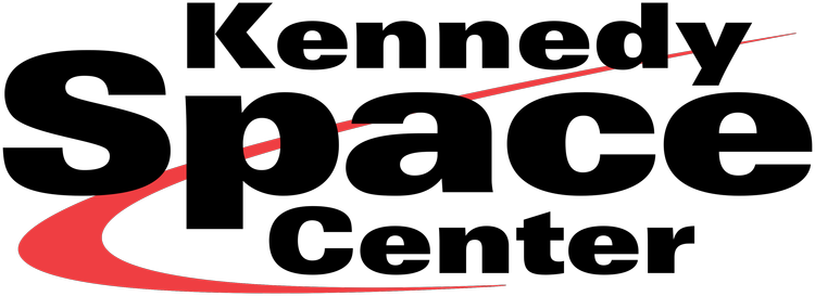 Illustration of a road with a red arrow showing its winding direction from left to right.