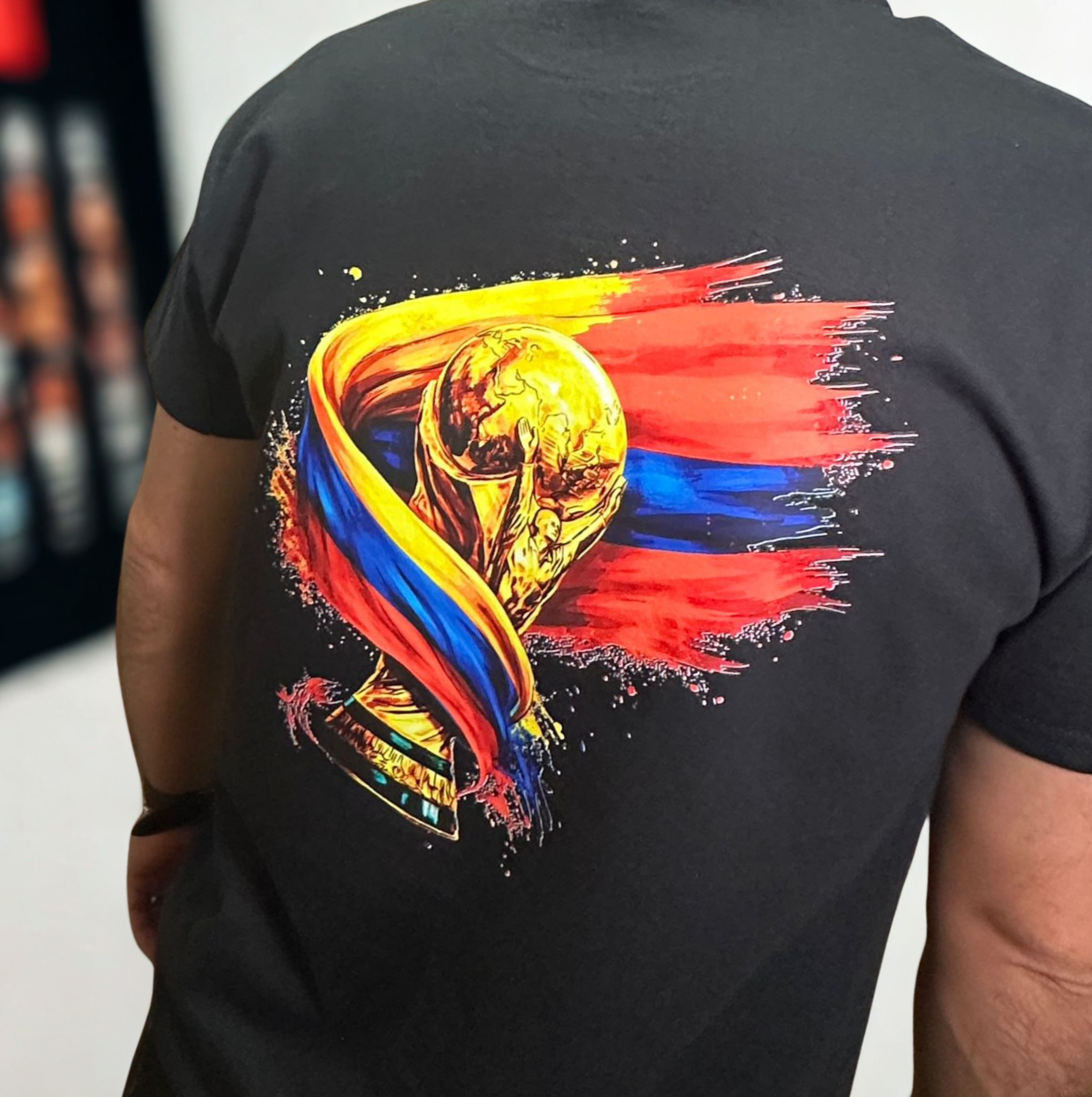 Exhibición Camiseta de Colombia.png