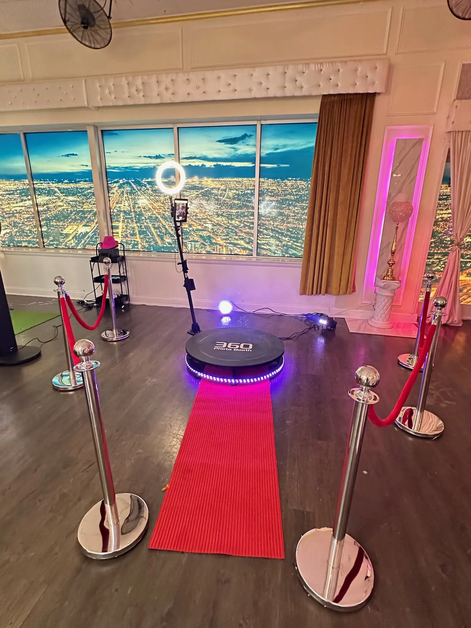 🎥 360 PHOTO BOOTH SERVICE