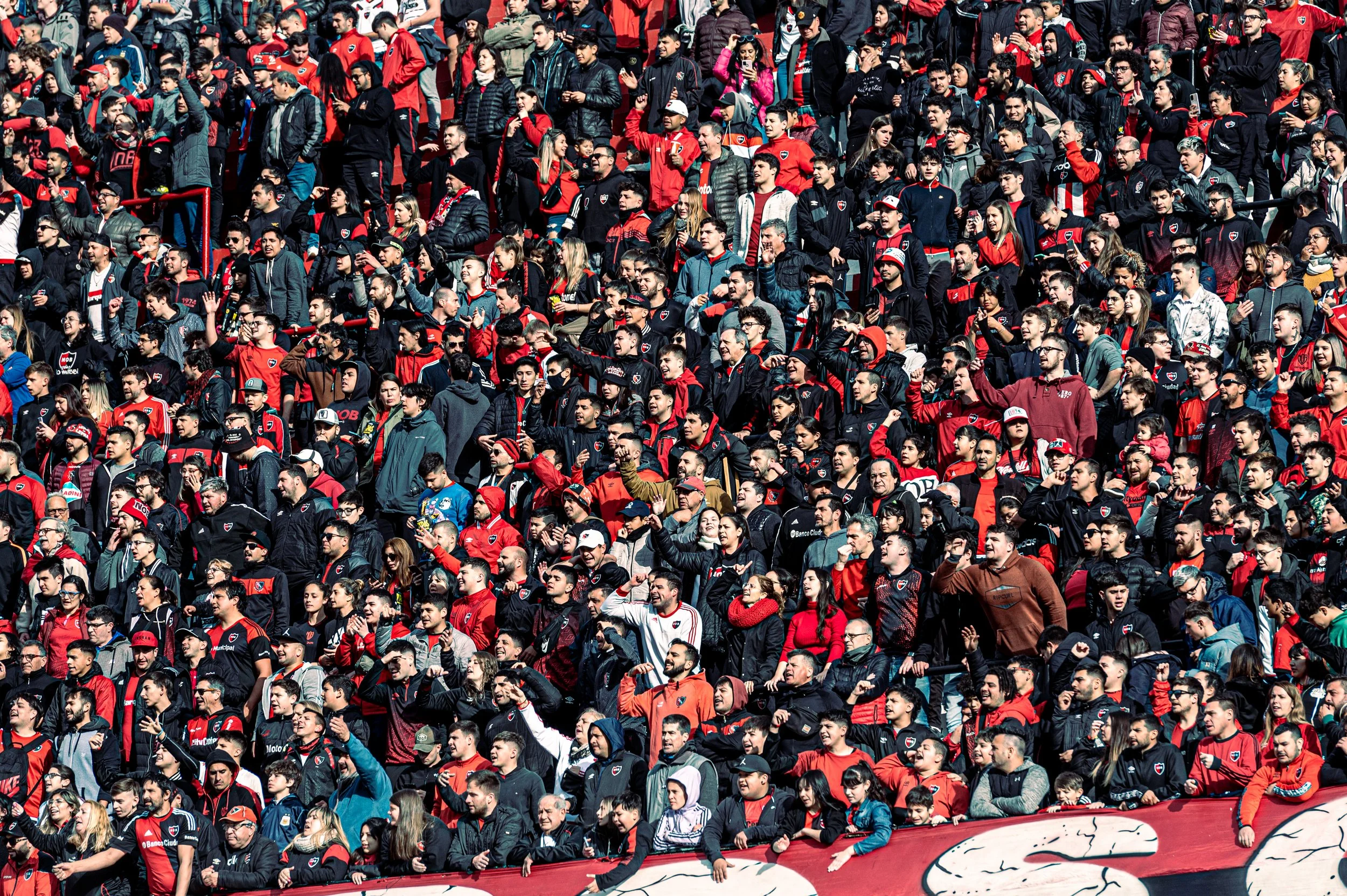 220817 Watson Newell's Old Boys vs Lanus-63.jpg