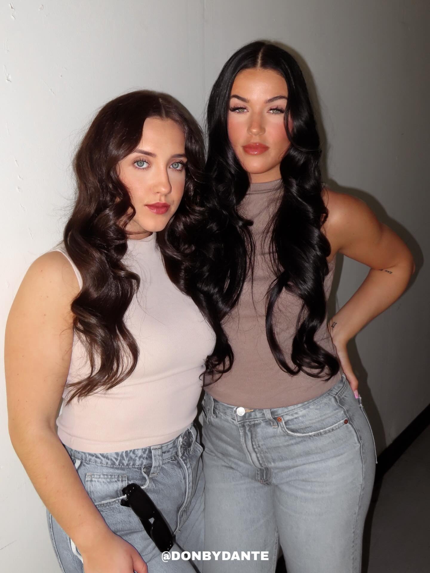 name a better duo&hellip;.&amp; trust i&rsquo;ll wait 🤞🏻 

Behind the scenes of my girls @summerlindsey_ &amp; @megan_english aka partners in crime 📸 

On Camera hair color + Contour cut by ME ✨
#atlantaextensionspecialist #atlantahairstylist #atl