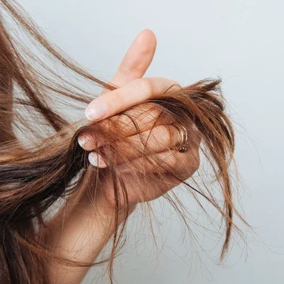 5 Signs Your Hair Has Product Buildup