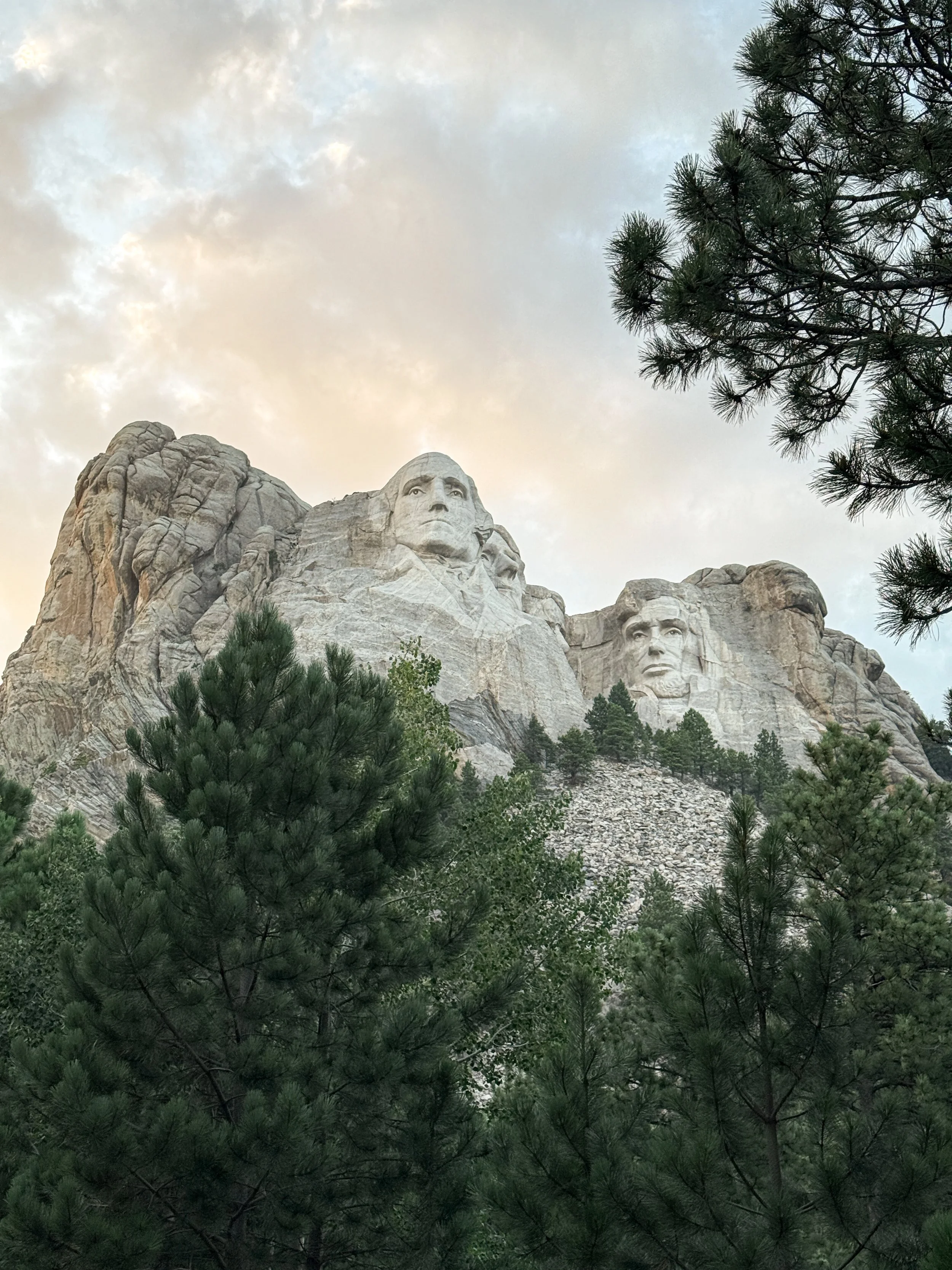 The Perfect 7-Day South Dakota Road Trip