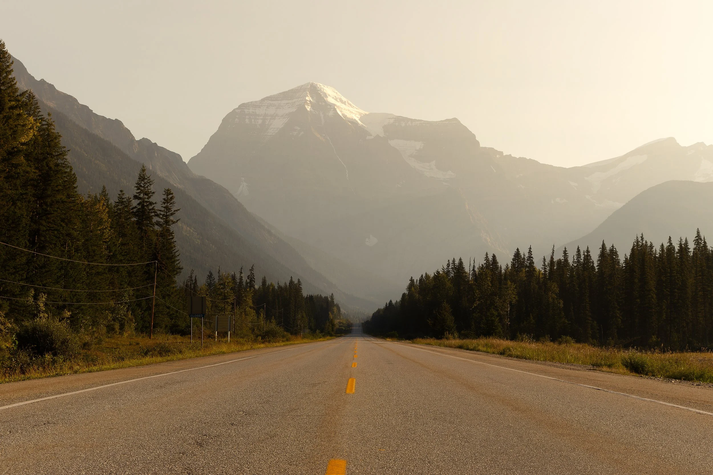Road to Mount Robson