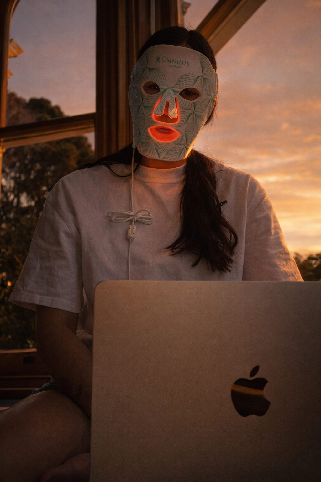 Omnilux LED Contour Face Mask