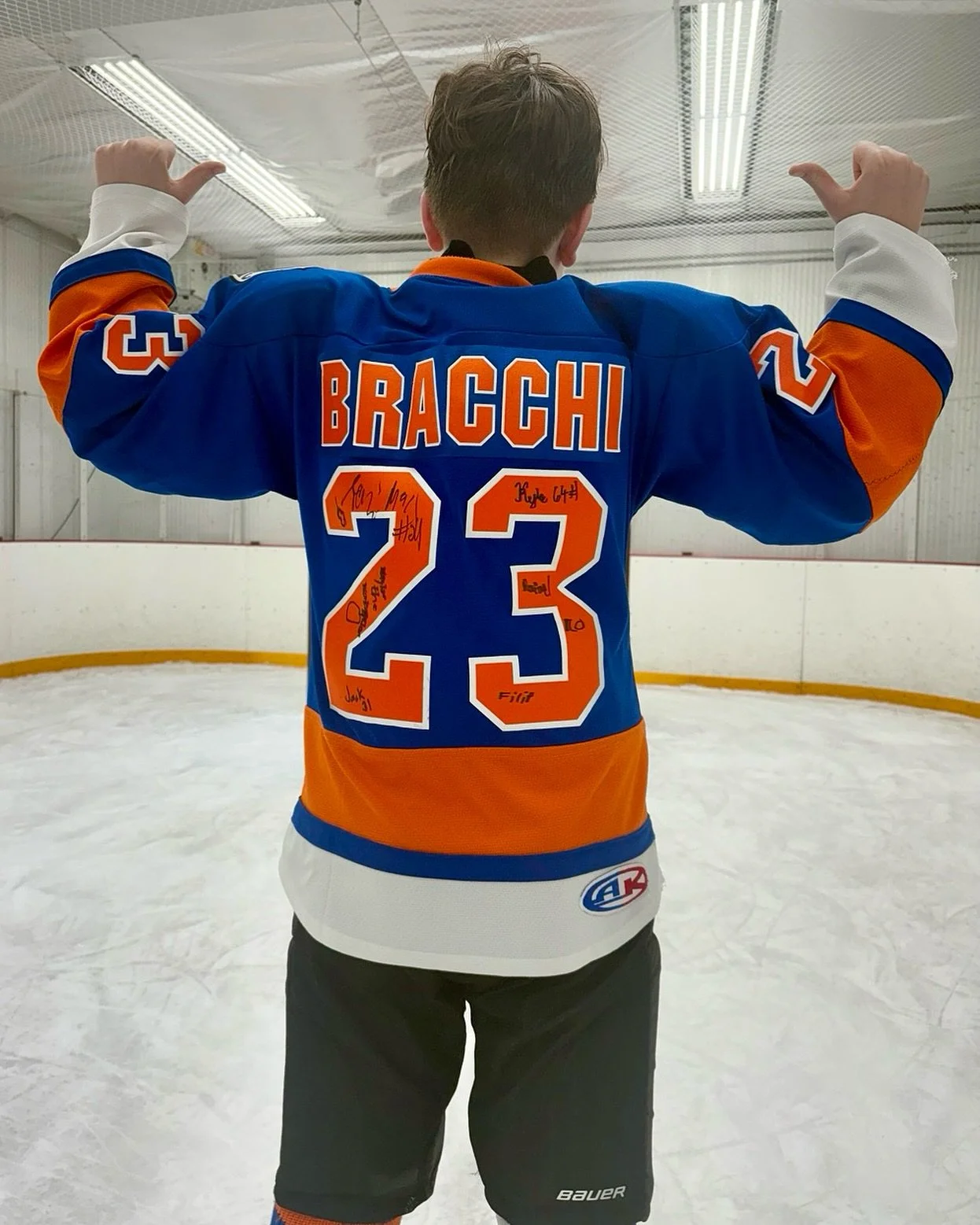 Signed by all your LIC favorites #lic_ice #hockey4kids #youthhockey #nychockey