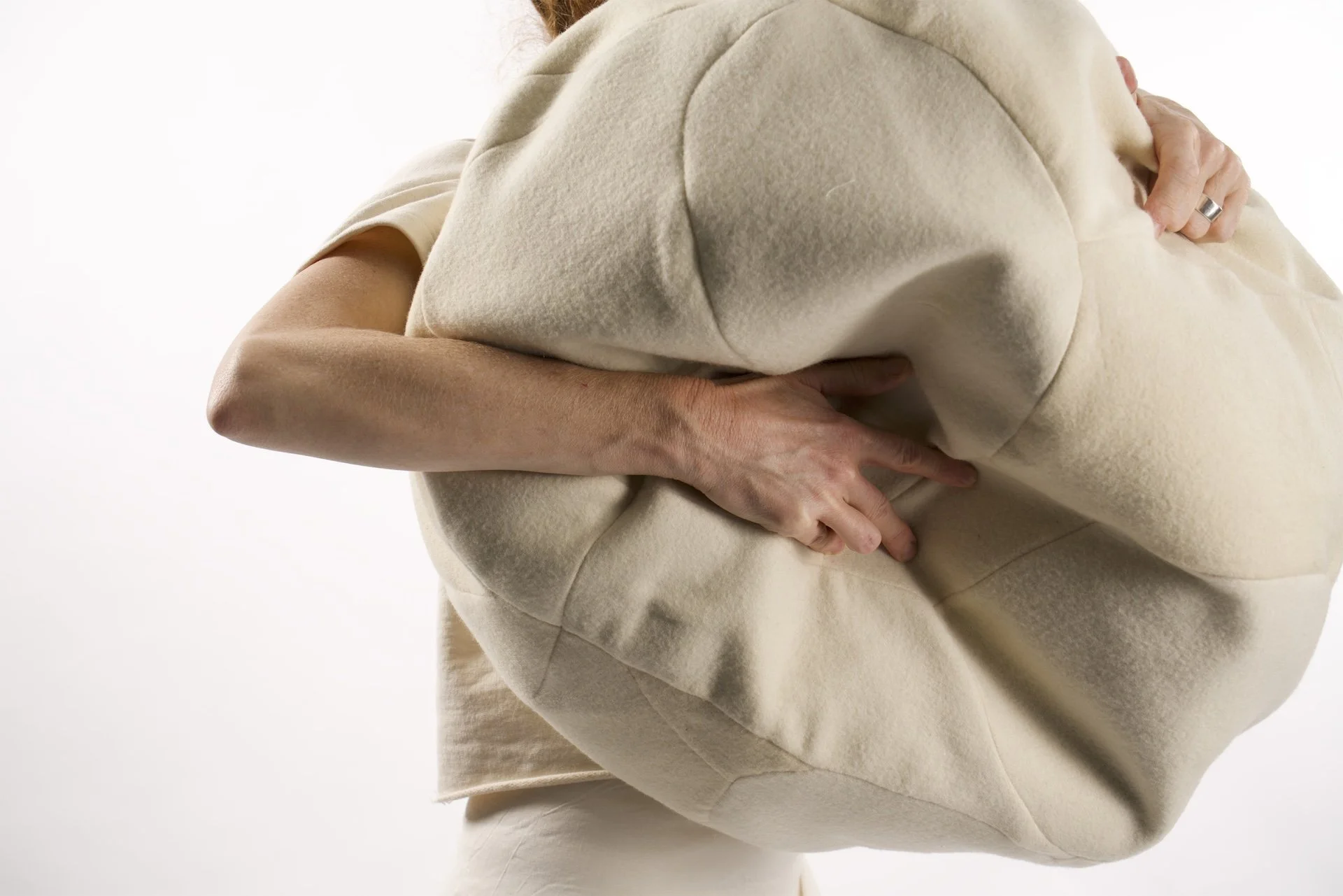 Irwin_Distribution of Mass (Wool)_Photo by Katie Lee.jpg