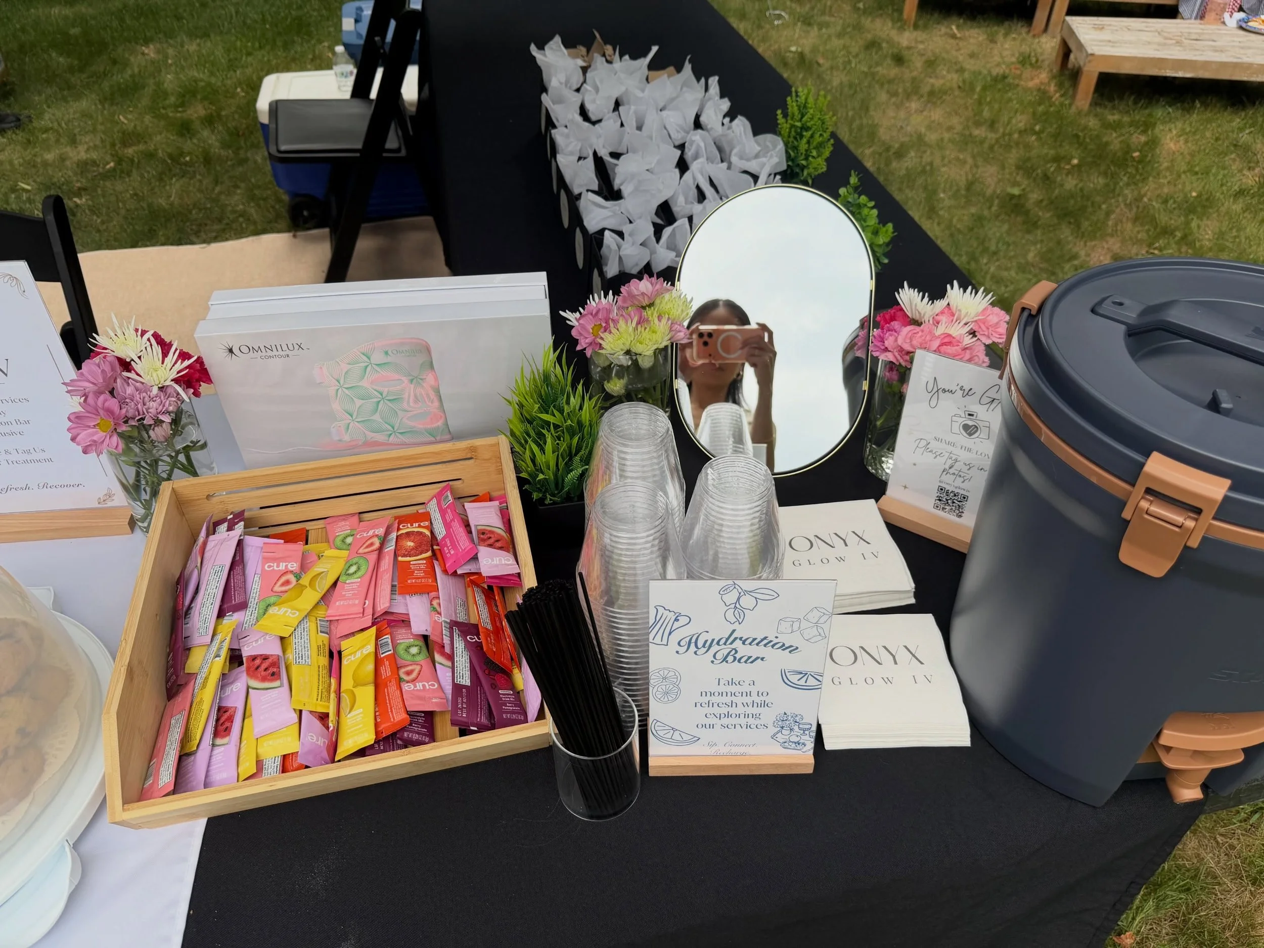 ✨We love an Event Day✨

We&rsquo;re so grateful to everyone who stopped by our hydration bar, entered our giveaway, and took the time to chat with us. We loved sharing our favorite electrolyte packets from @curehydration with everyone today. 🩵

A hu