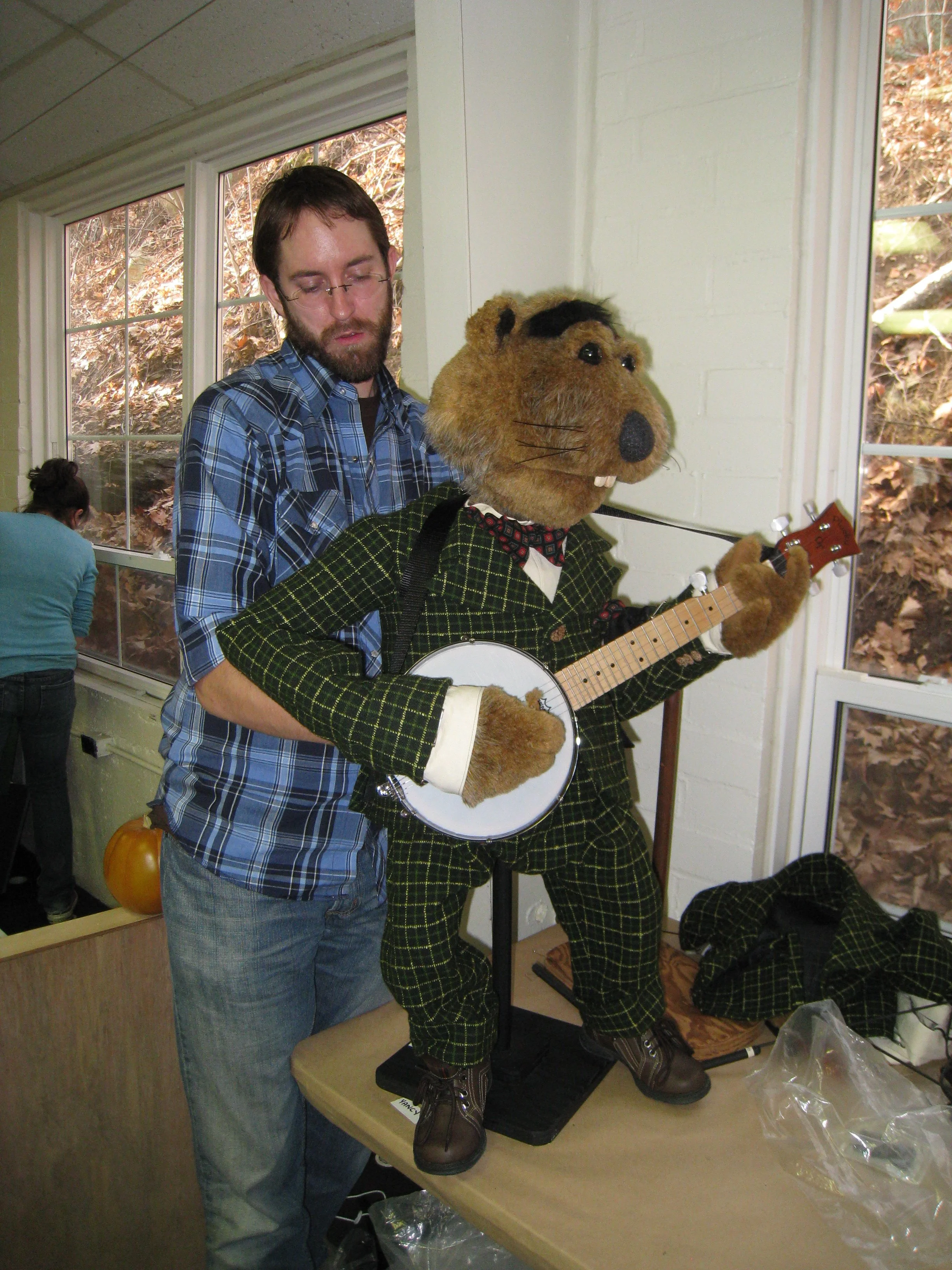 jim-henson-co-emmet-otters-jugband-christmas-musical-yancy-woodchuck-puppet-david-stephens.jpg
