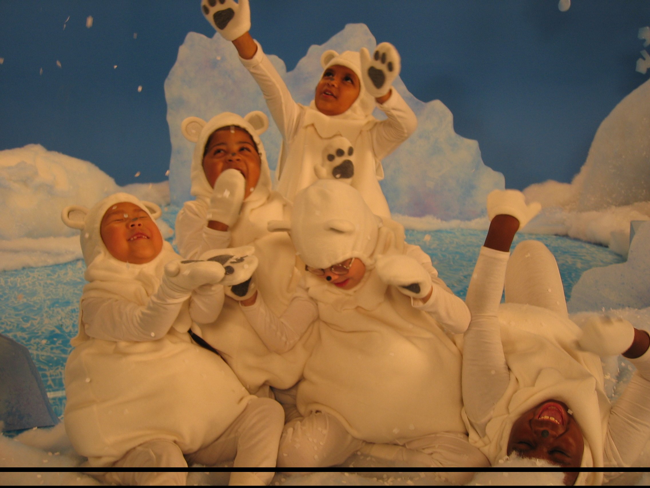 jacks-big-music-show-polar-bear-kids-costume.jpg