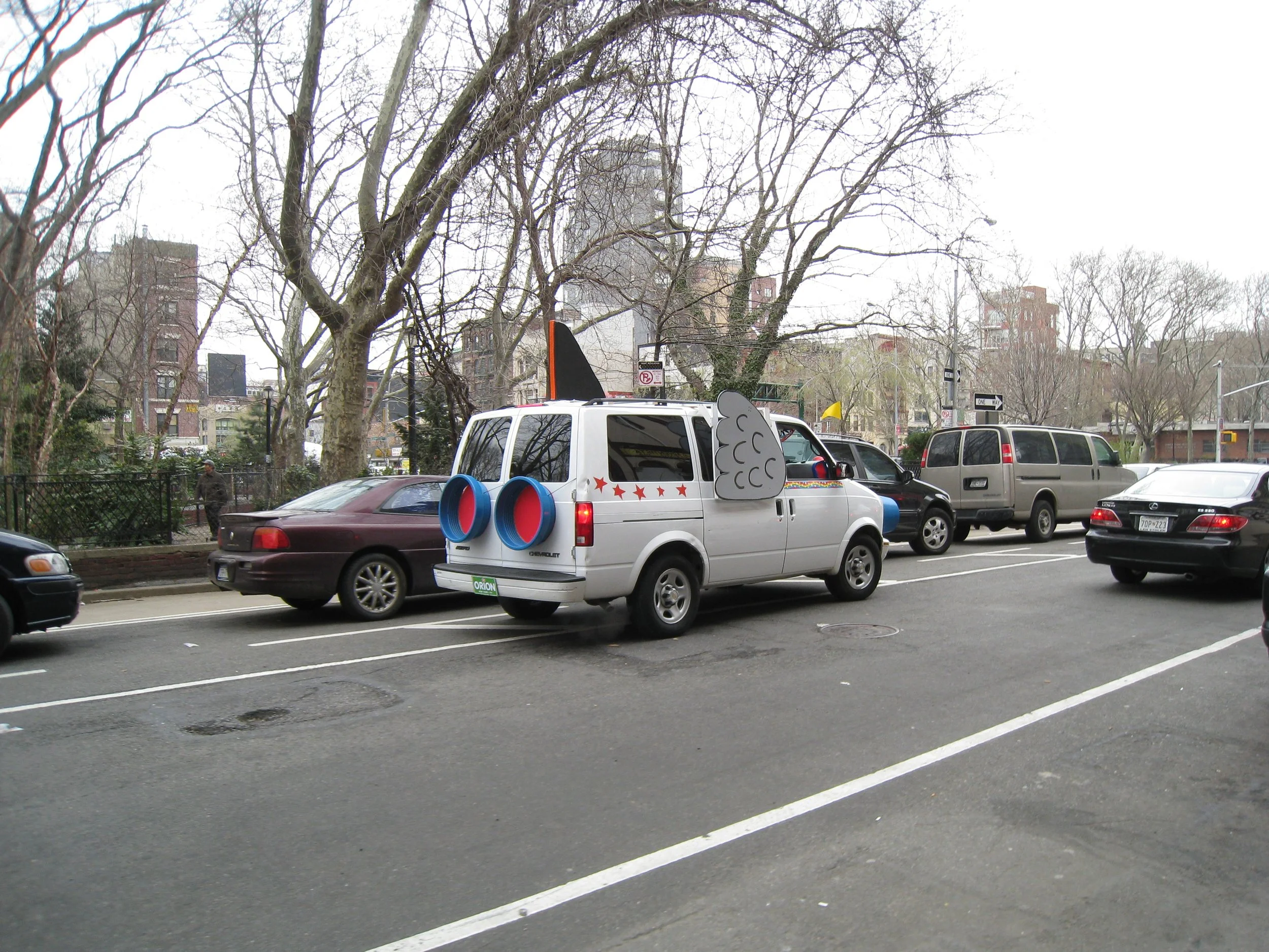 the-orion-experience-nippon-ga-dai-suki-astro-van-puppet-car.jpg