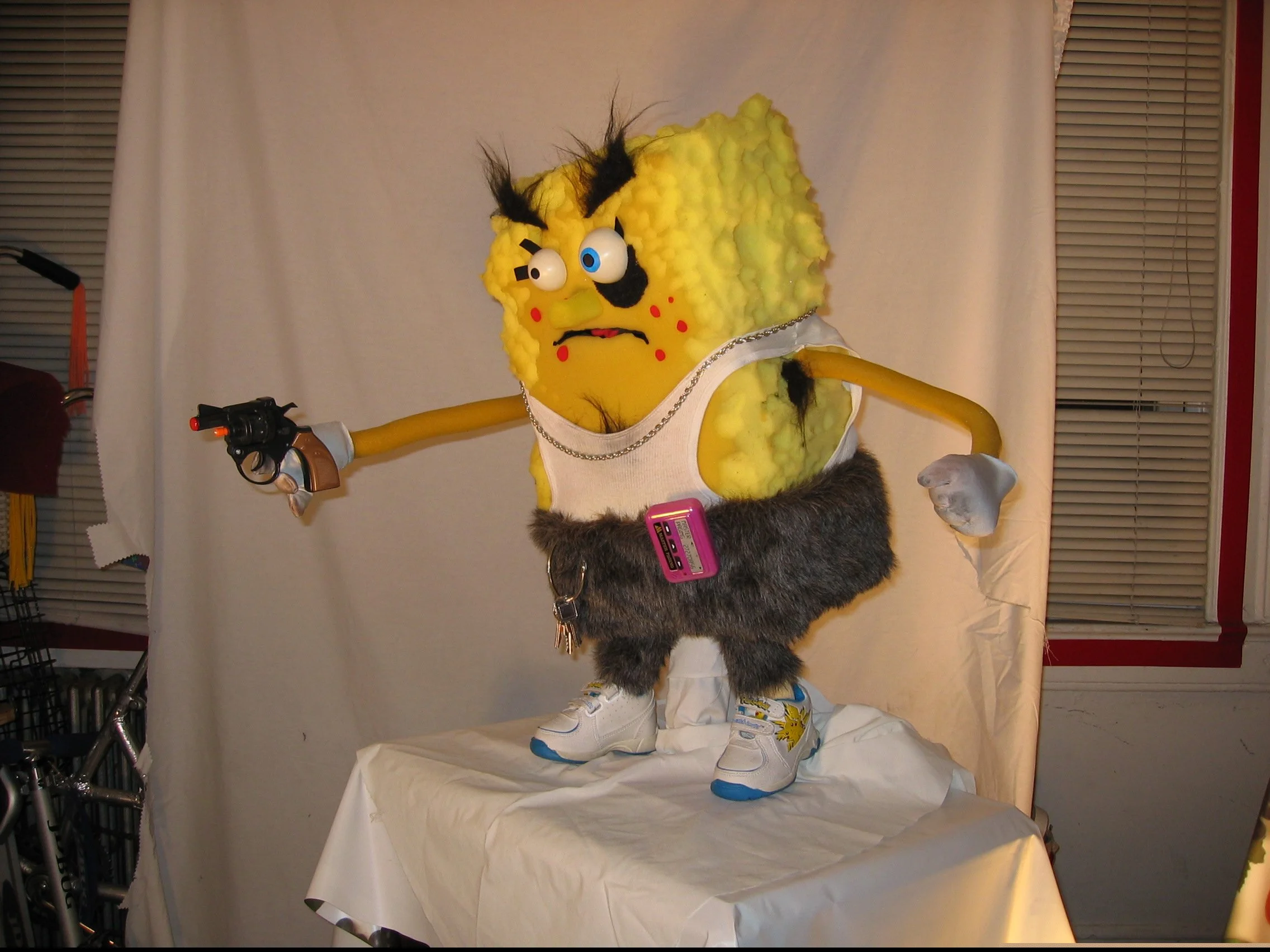 blue-thing-spongejob-hairpants-randall-puppet.jpg