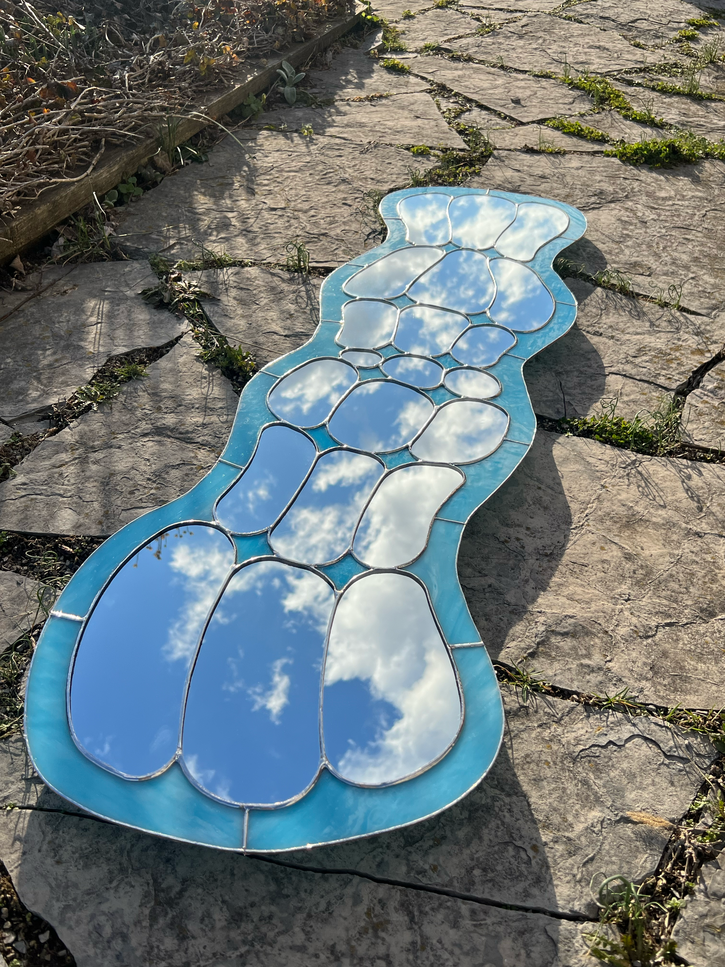 Blue Mirror angled view 1.png