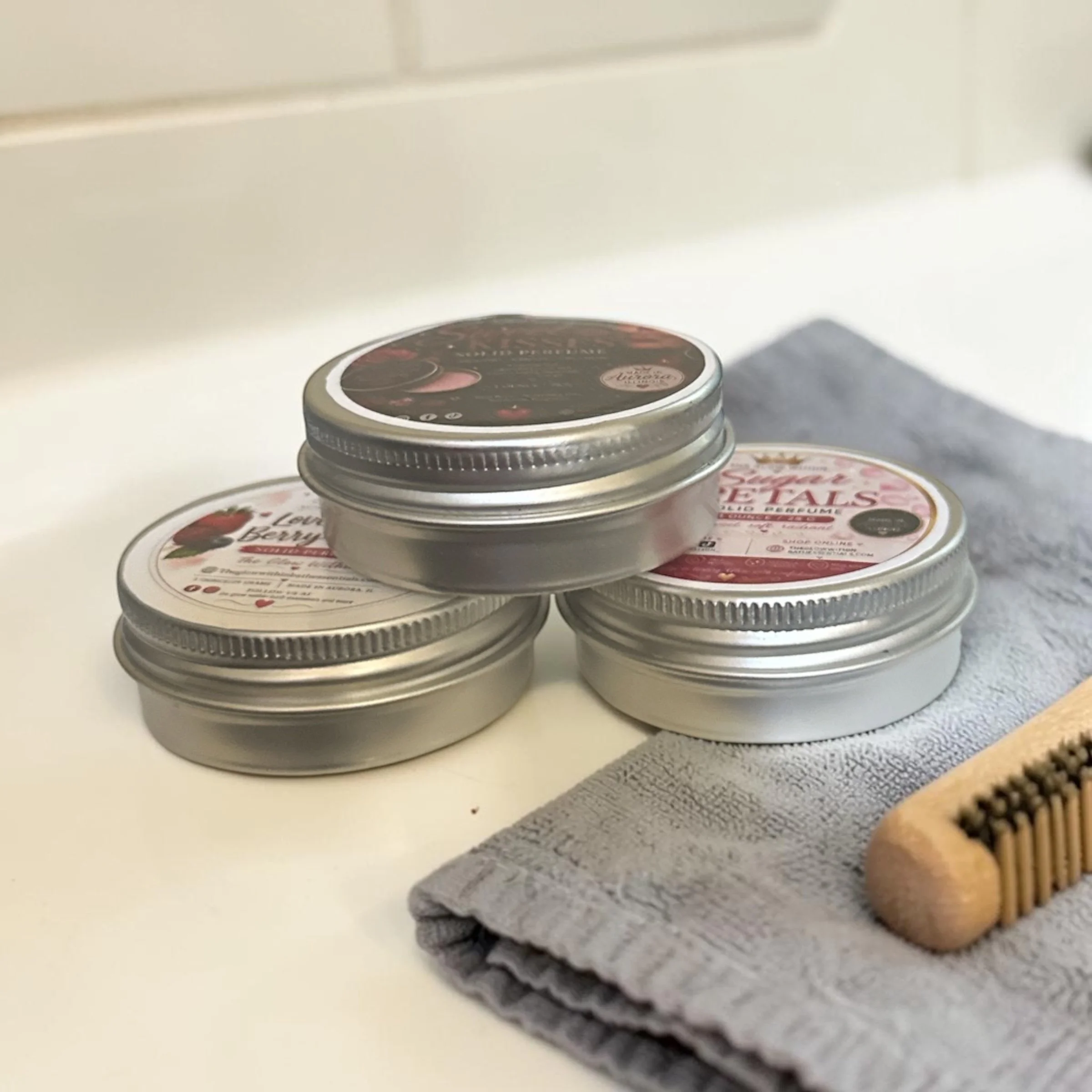 Solid perfume/cologne