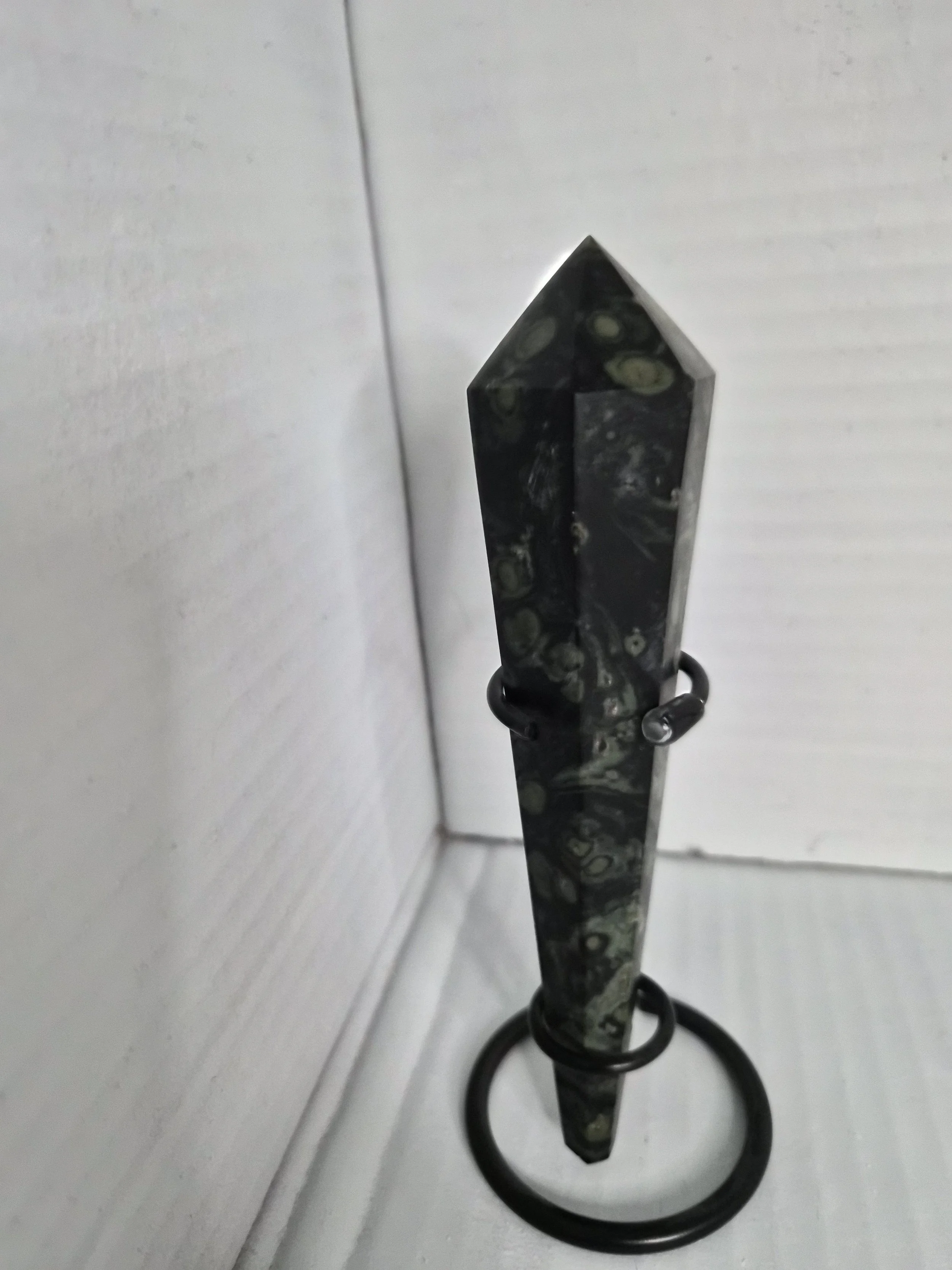 Kambaba Jasper Crystal Wand – 6.4" | 183g