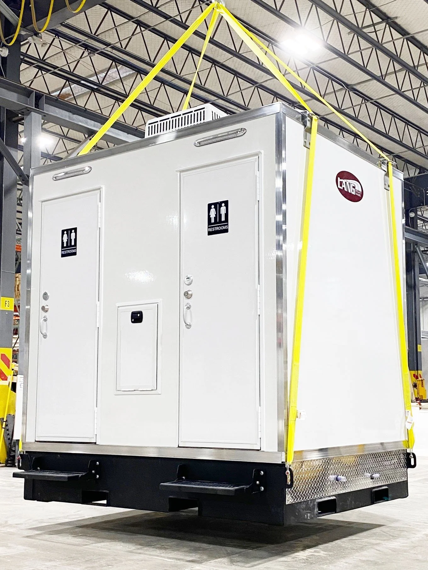 construction restroom trailer rental for job sites with flushing toilets and running water sinks in Colorado