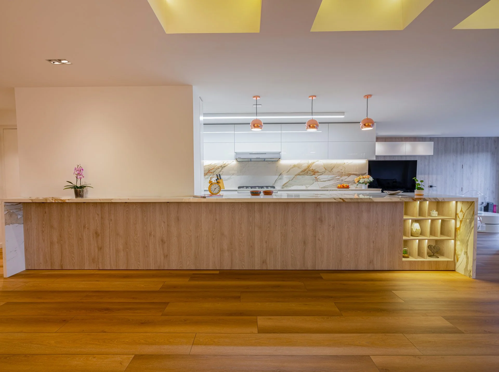 Mesones Calacatta Macchia Vecchia-1.jpg