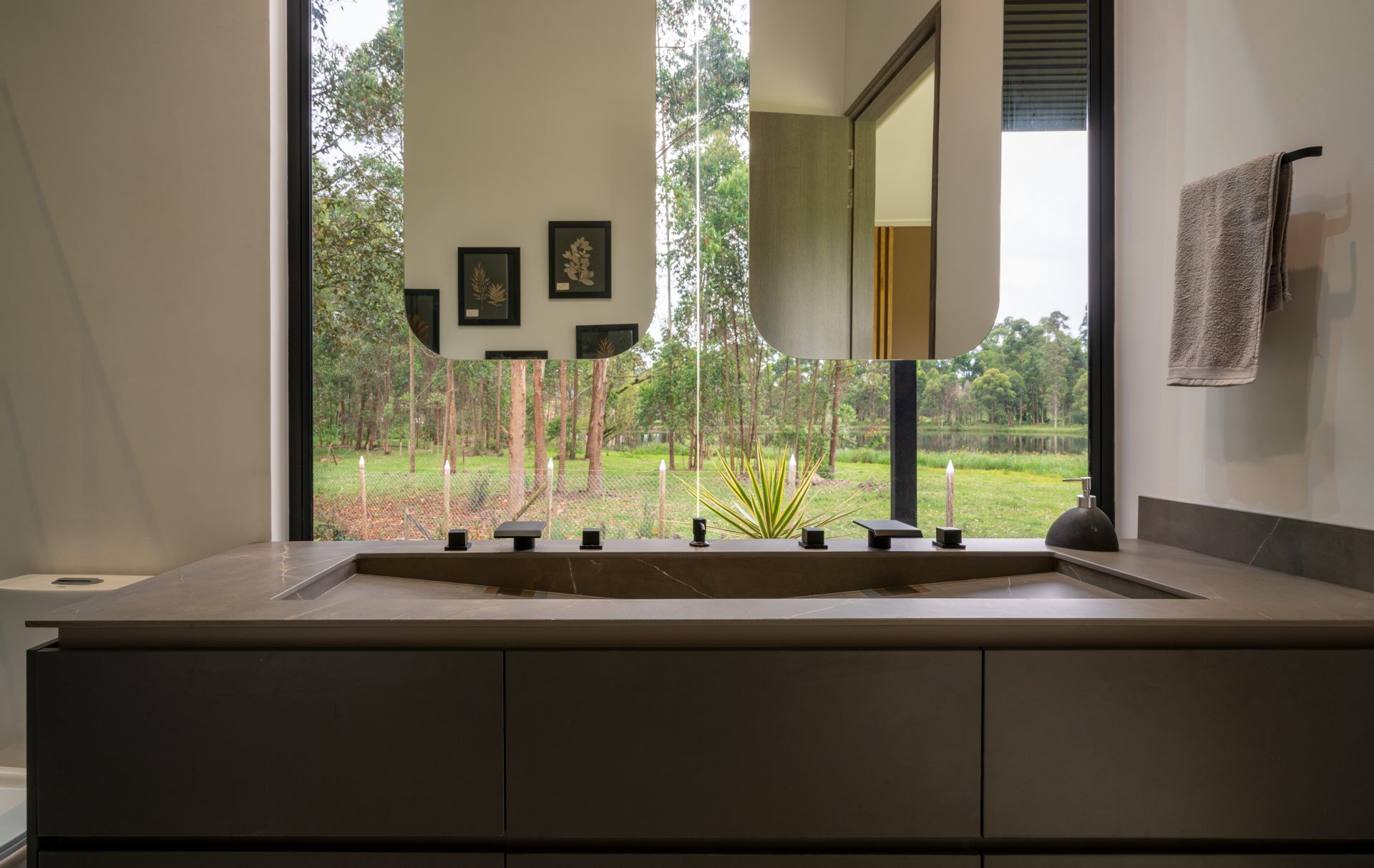 Baño principal-Mesón-Gramarston® Crotone Pulpis-2.jpg