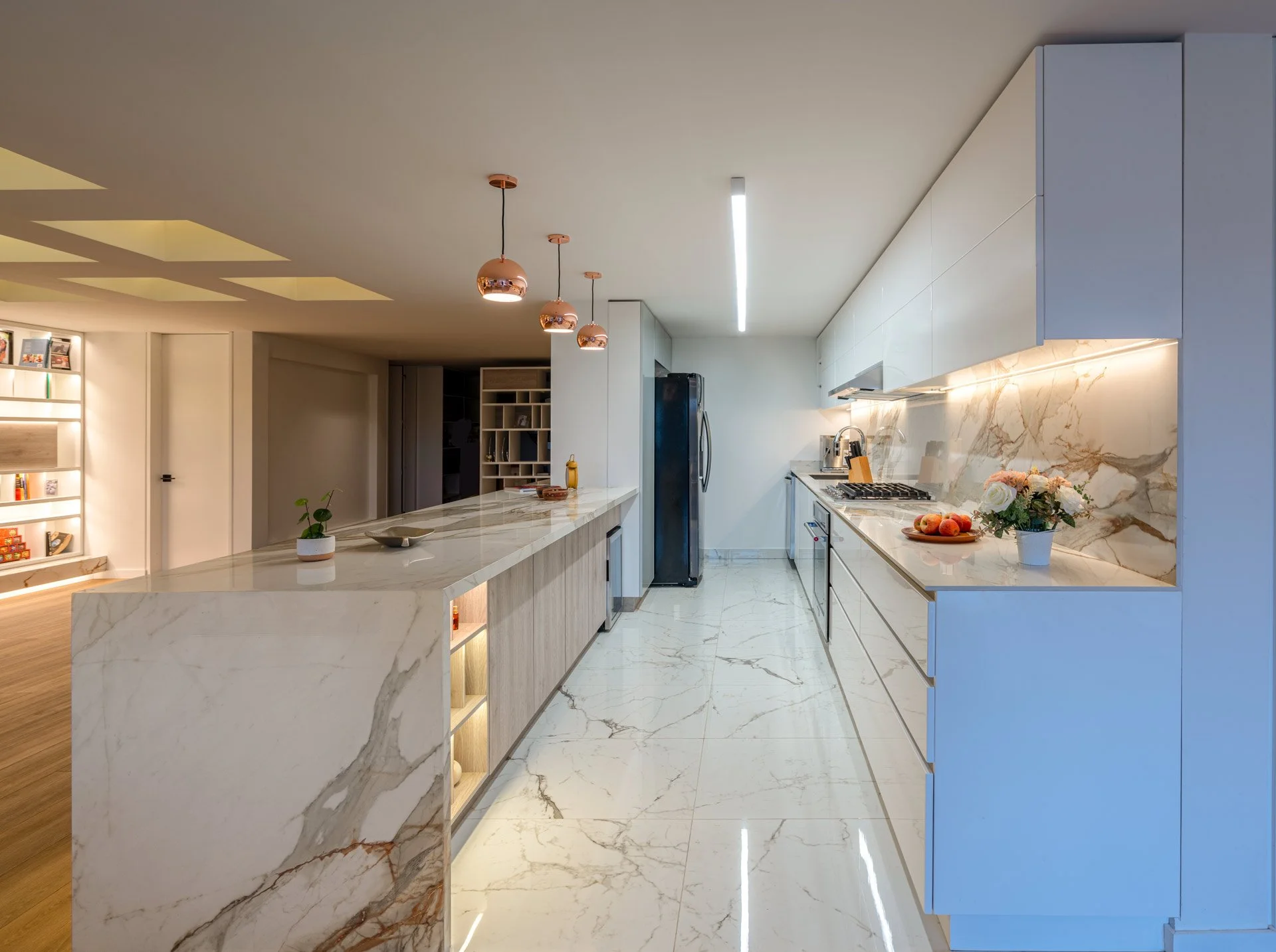 Cocina-Meson Calacatta Macchia Vecchia-3.jpg