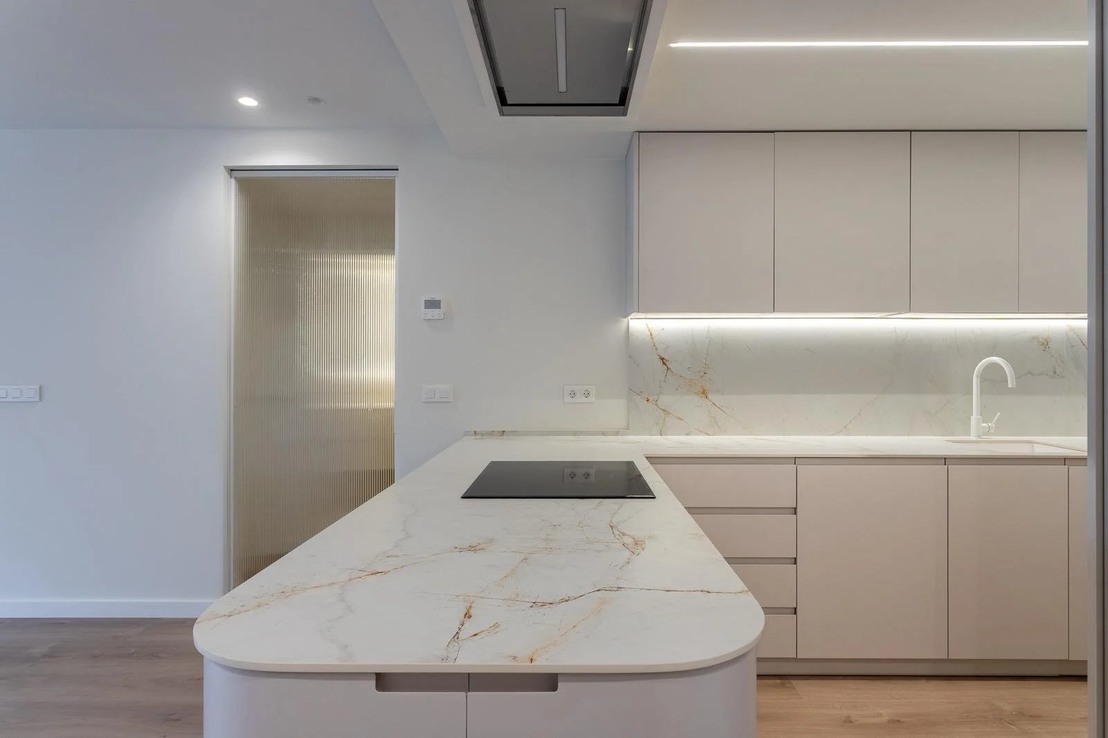 WhatsApp Image 2025-11-20 at 08.27.54 (1).jpeg