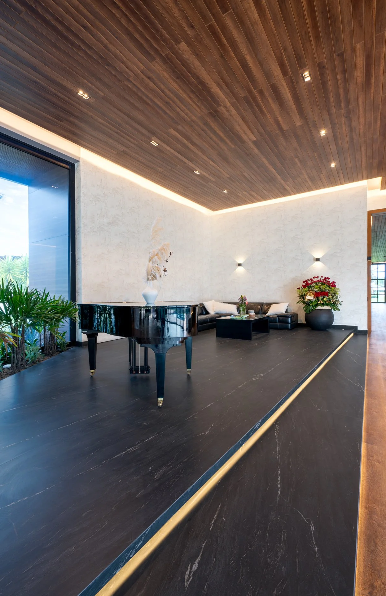 Piso Belvedere Black Mate jpg.jpg