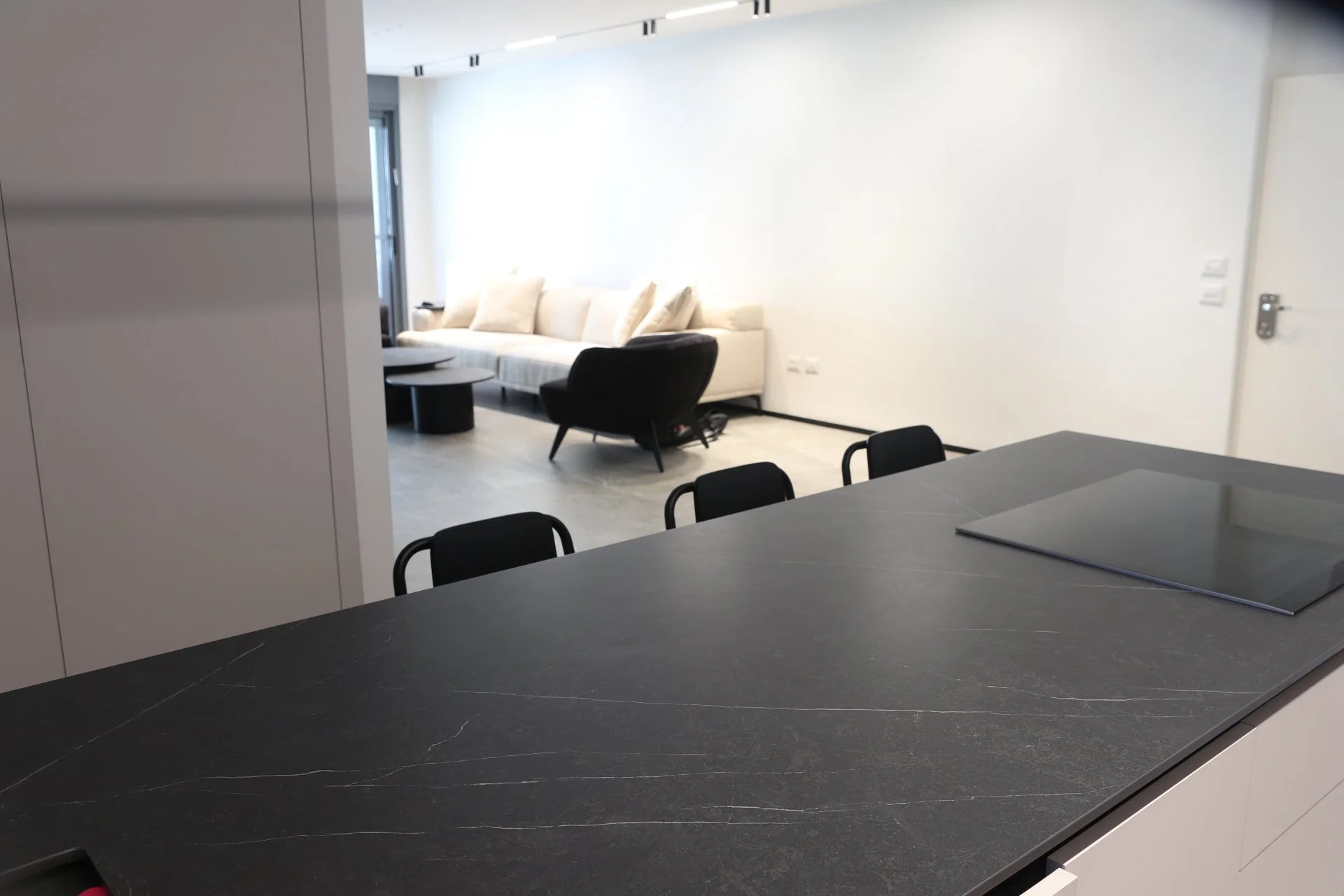 ALLURE BLACK (5).jpeg