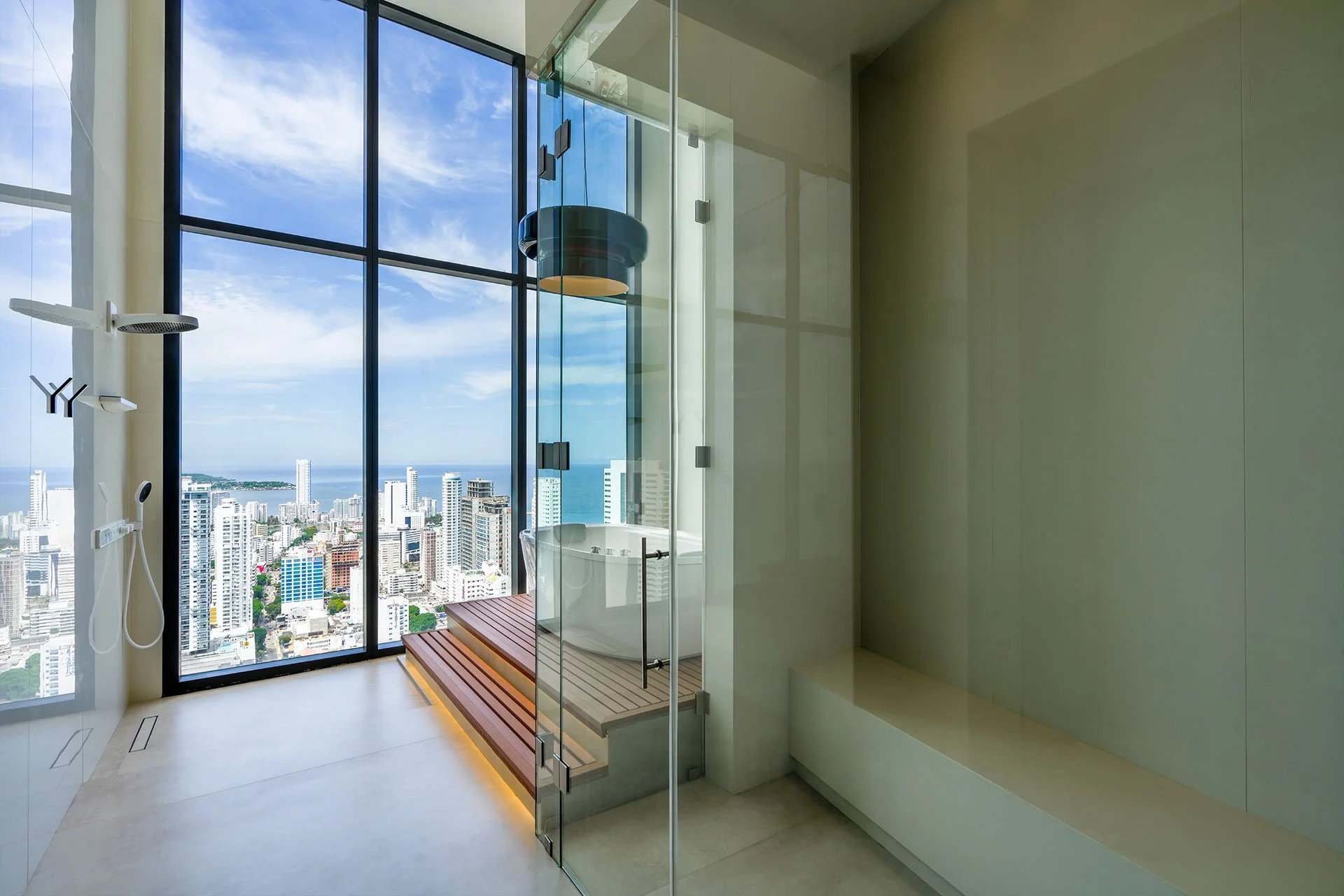 Baño sauna Gramarston Bianchissimo_Piso Gramarston Arizona Sand-2-Gramar.jpg