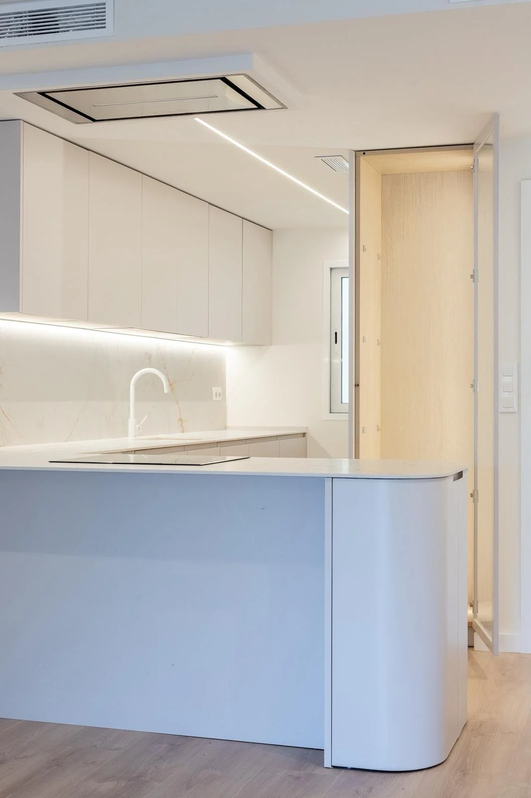 WhatsApp Image 2025-11-20 at 08.27.53 (2).jpeg