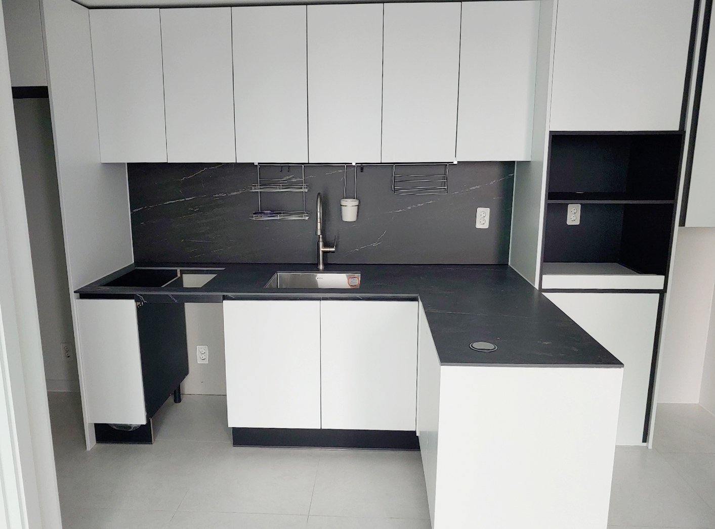 Kitchen Belvedere (1).jpg