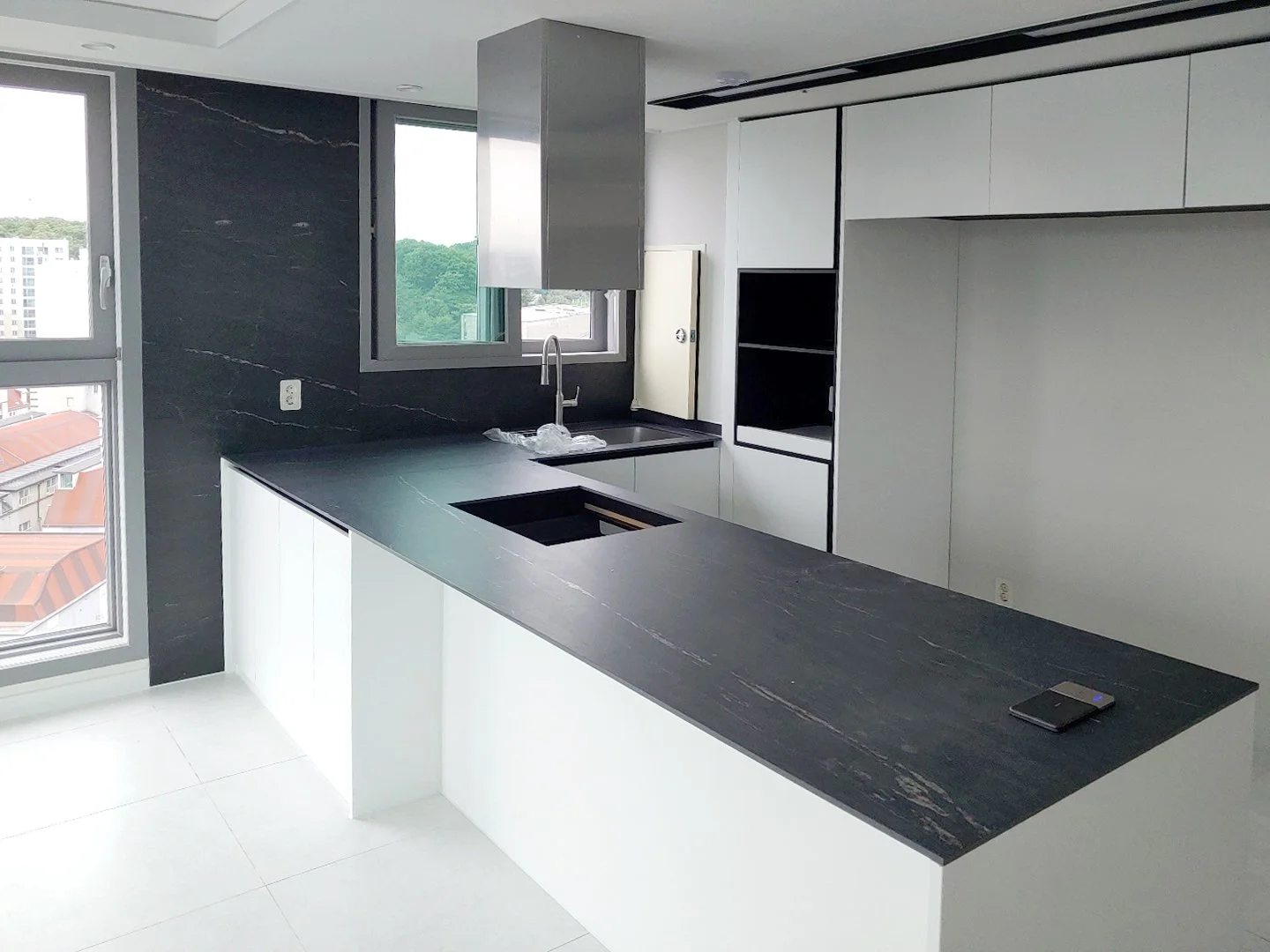 Kitchen Belvedere (2).jpg