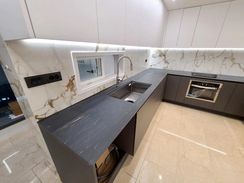 Kitchen Belvedere (9).jpg