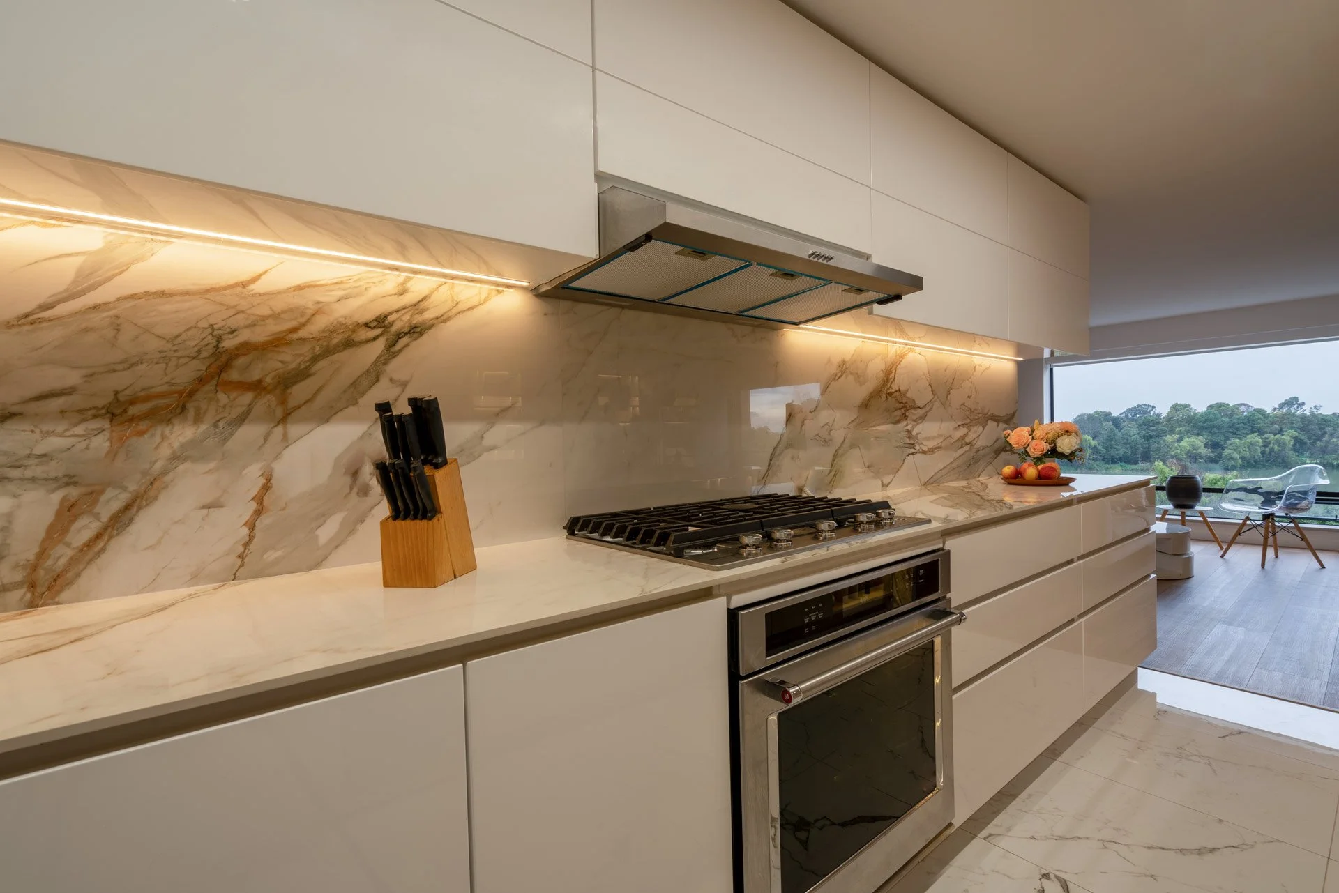 Cocina-Meson Calacatta Macchia Vecchia-6.jpg