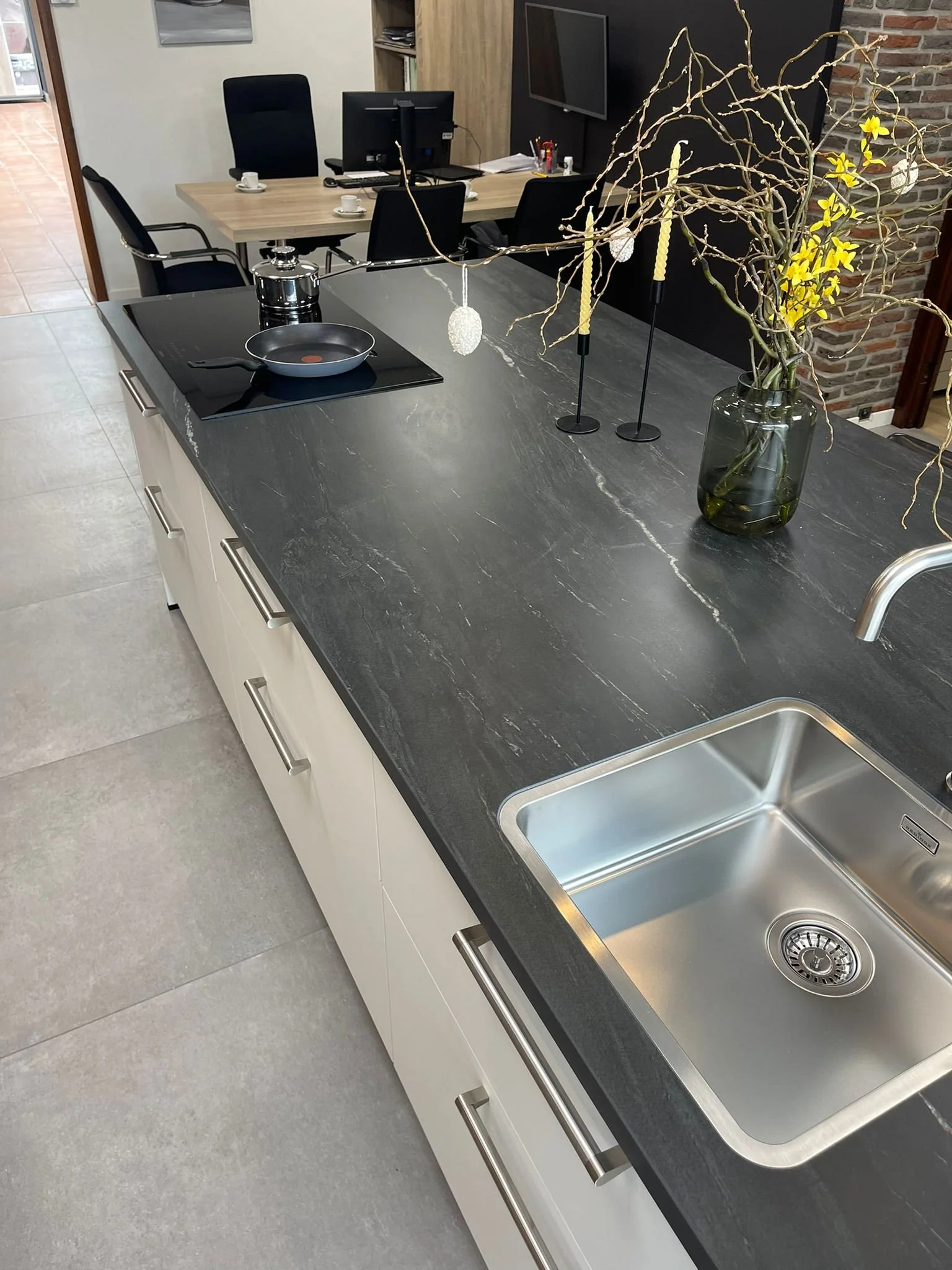 Belvedere Countertop (2).jpg