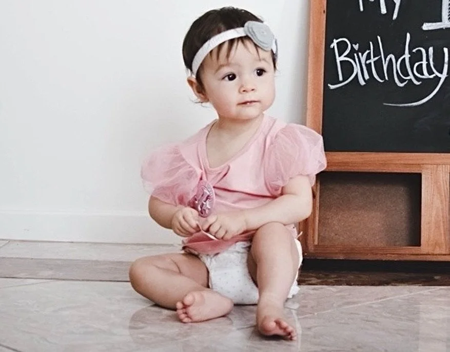 When Is It Safe for My Baby to Sit Upright?