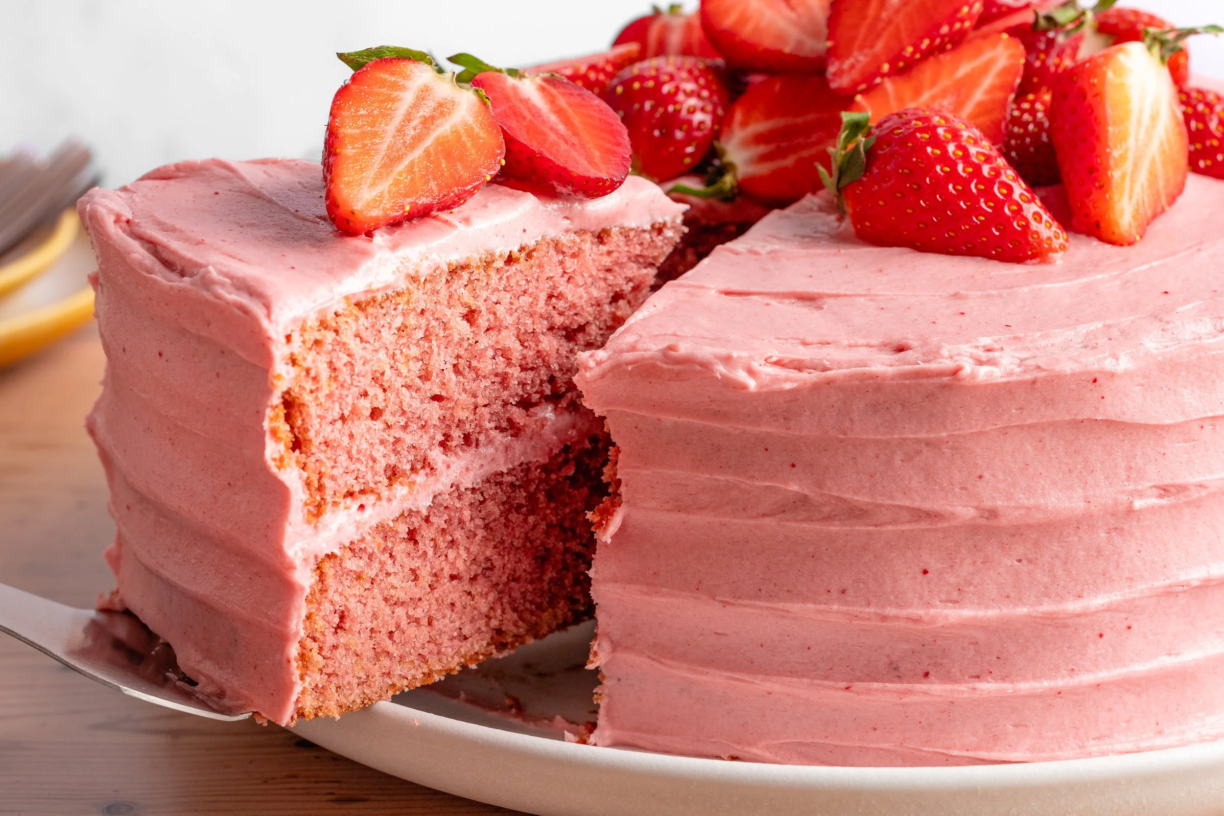 Simply-Recipes-Strawberry-Cake-LEAD-9 copy.jpg