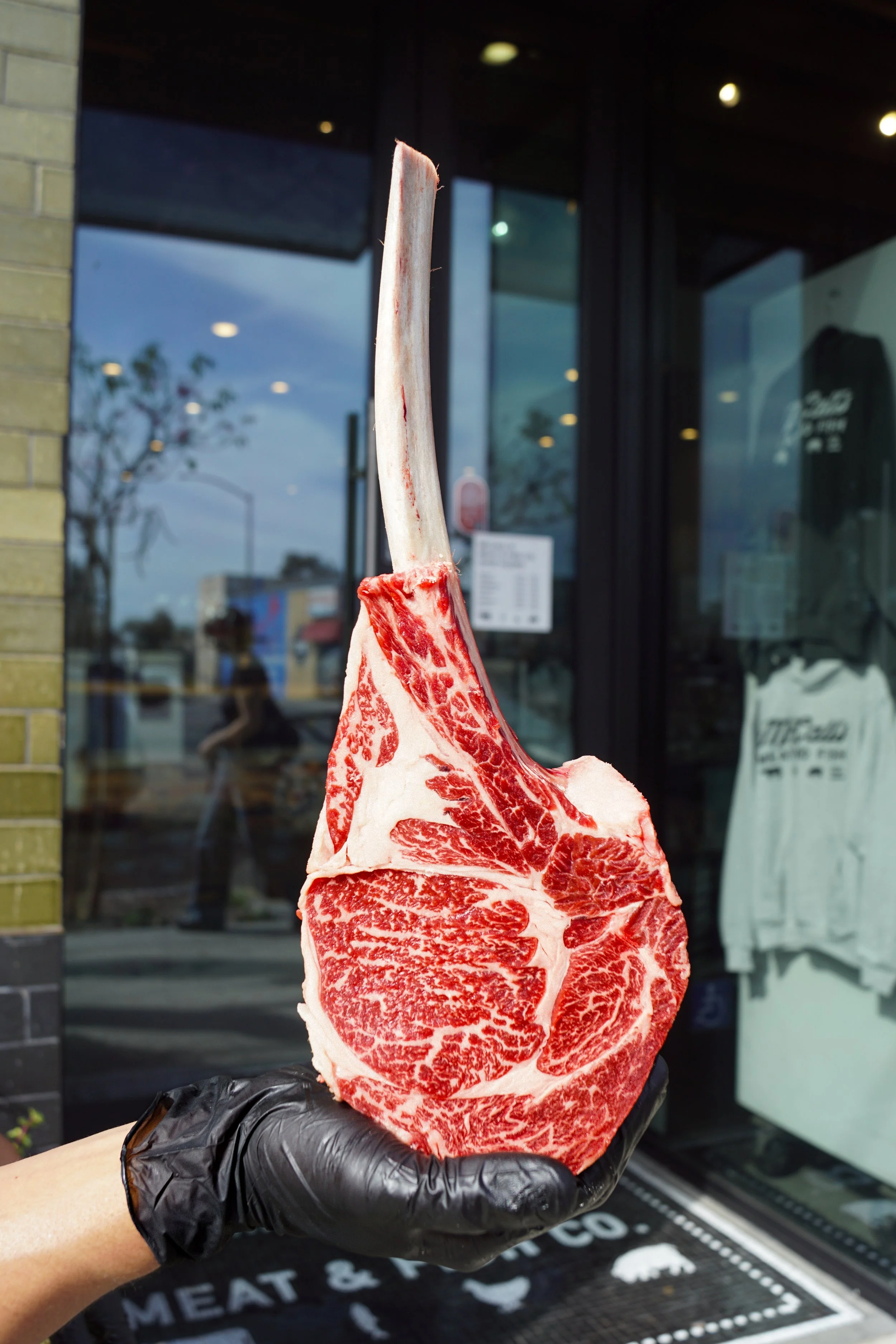 SENKU WAGYU TOMAHAWK AWV 1.jpg