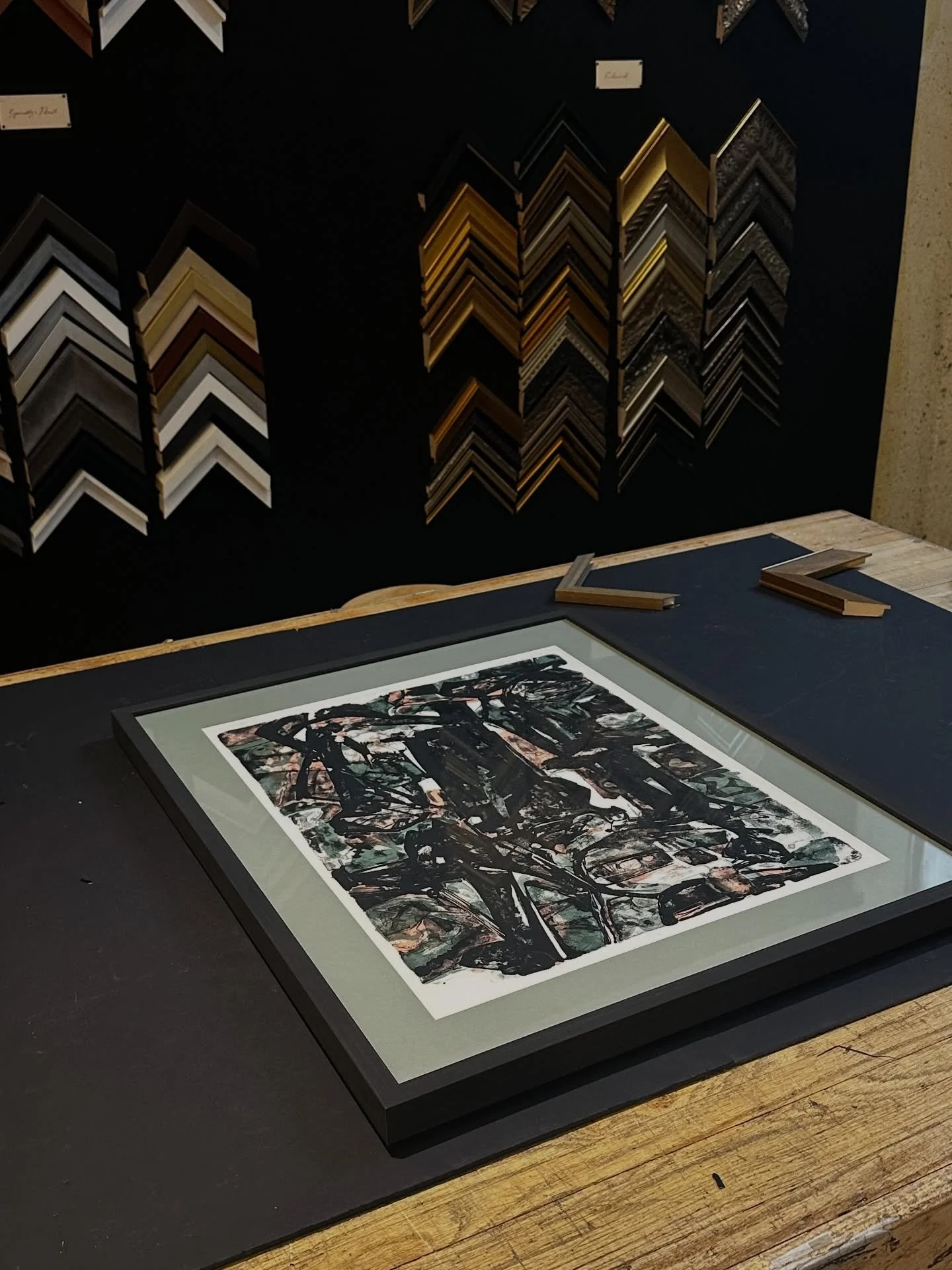 Here&rsquo;s what&rsquo;s in the shop on this rainy Wednesday afternoon at Elm Street.

designed by weronika, framed by joey.