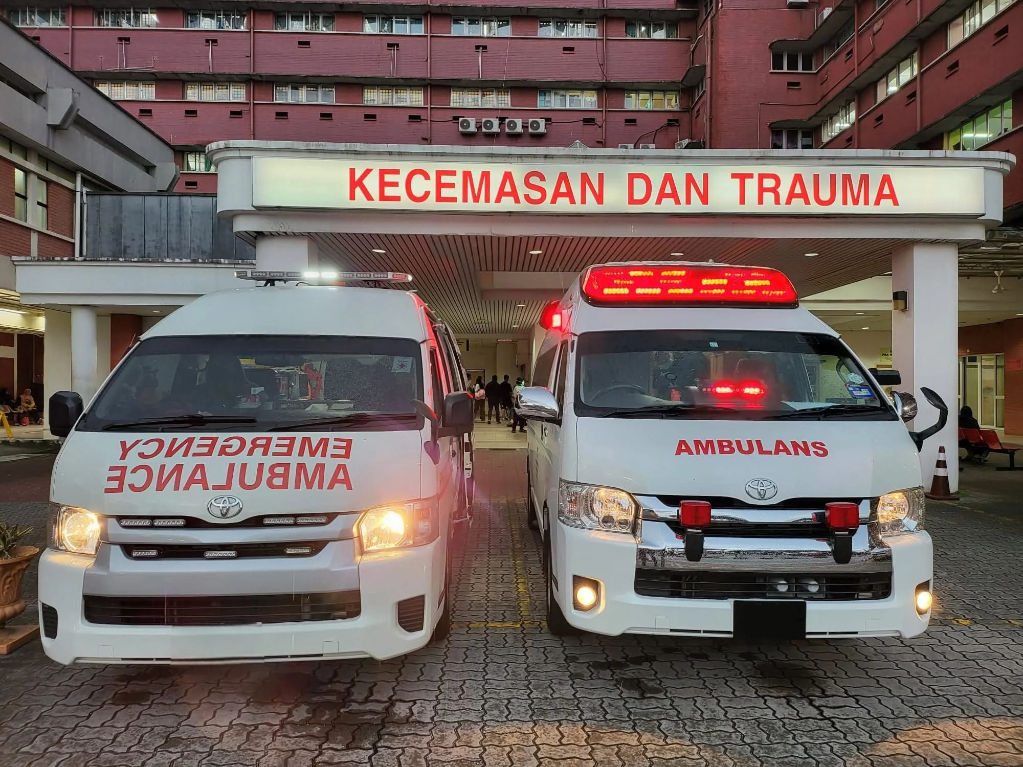 Singapore Ambulance Malaysia Ambulance