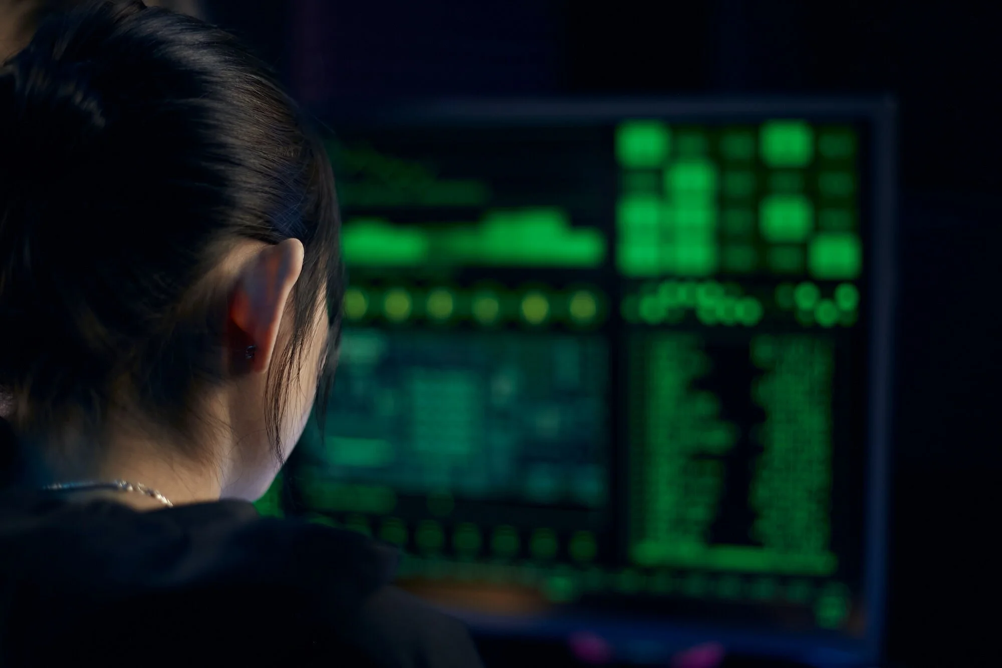 Detect Signs of Stalking in Real Time to Keep Employees Safe