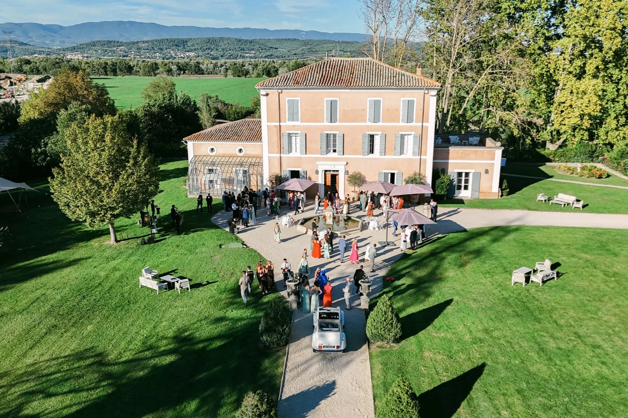 cocktail de mariage au Château de la Garde près d’Aix-en-Provence