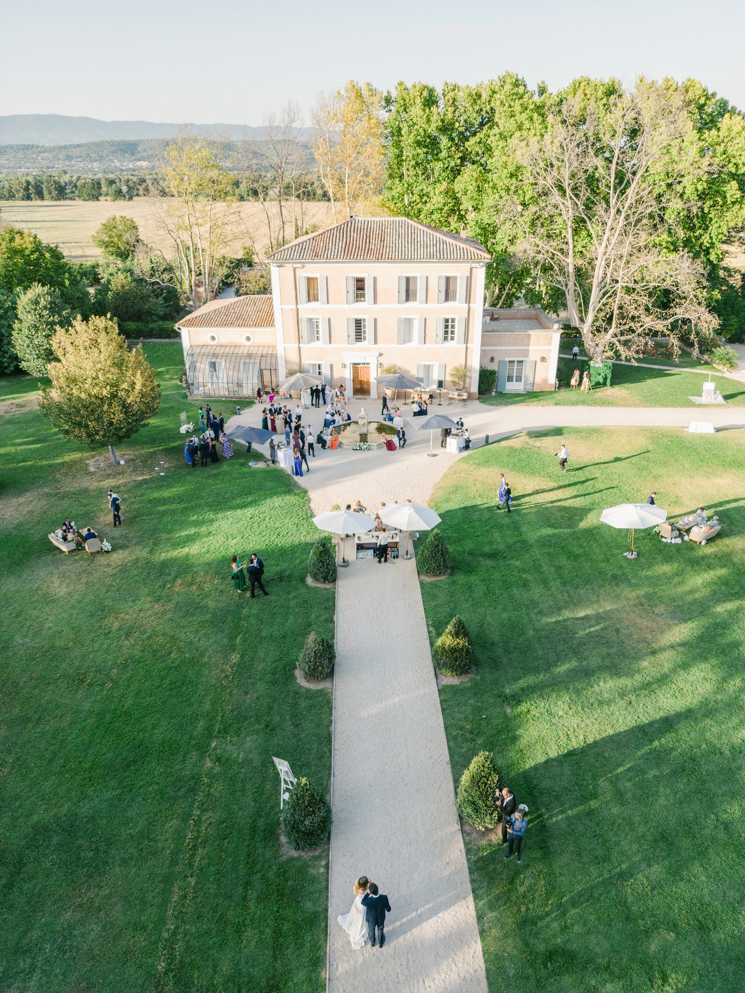 cocktail de mariage au Château de la Garde près d’Aix-en-Provence