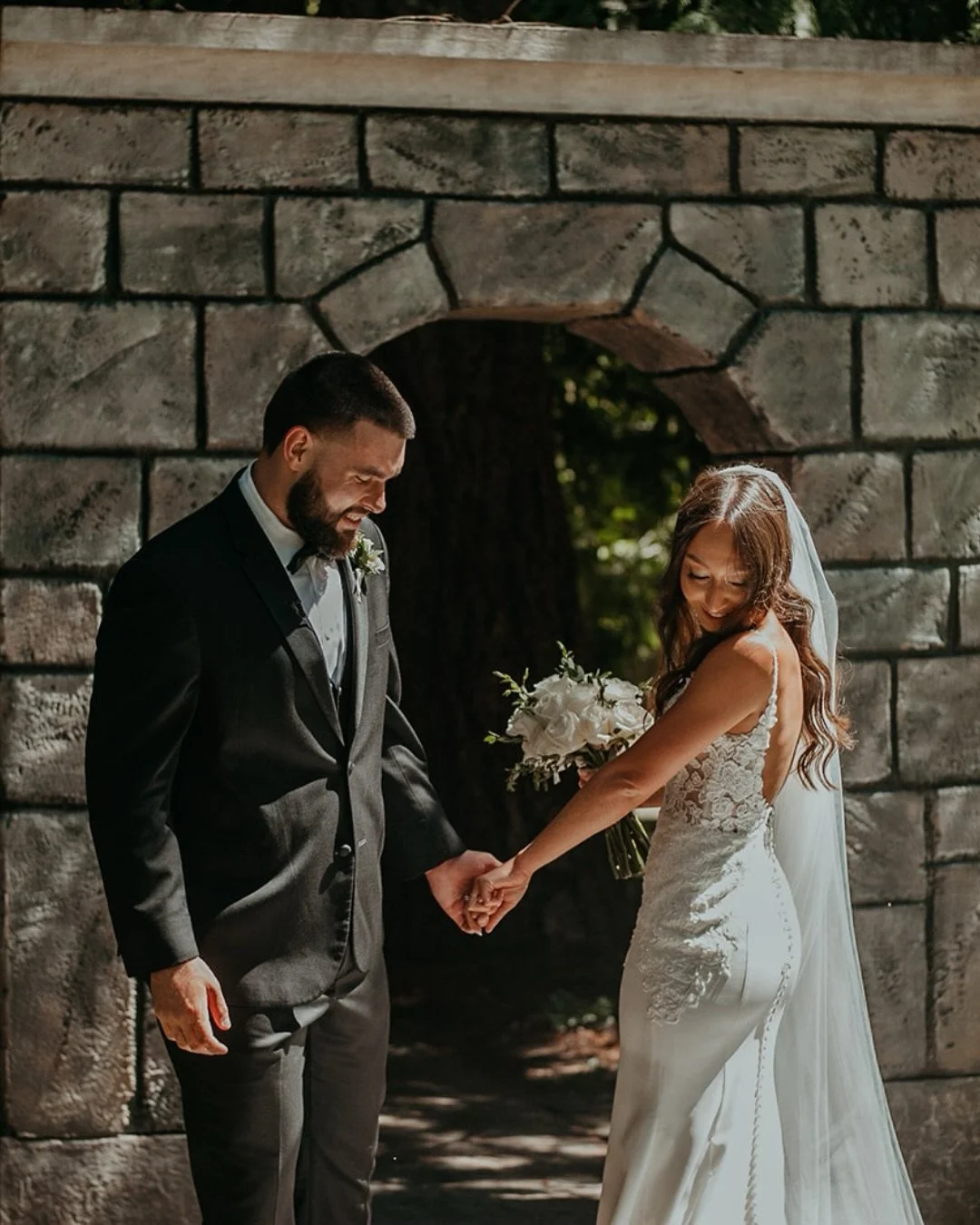 The quiet moments where the world feels like it&rsquo;s standing still, and all there is is the two of you. Intentionally building out time on your wedding day to soak in memories with your partner is one of the biggest pieces of advice I can give as