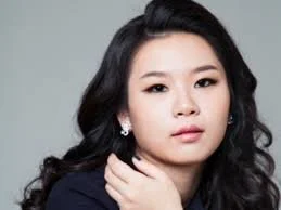 Haegge Lee, soprano// movement coach