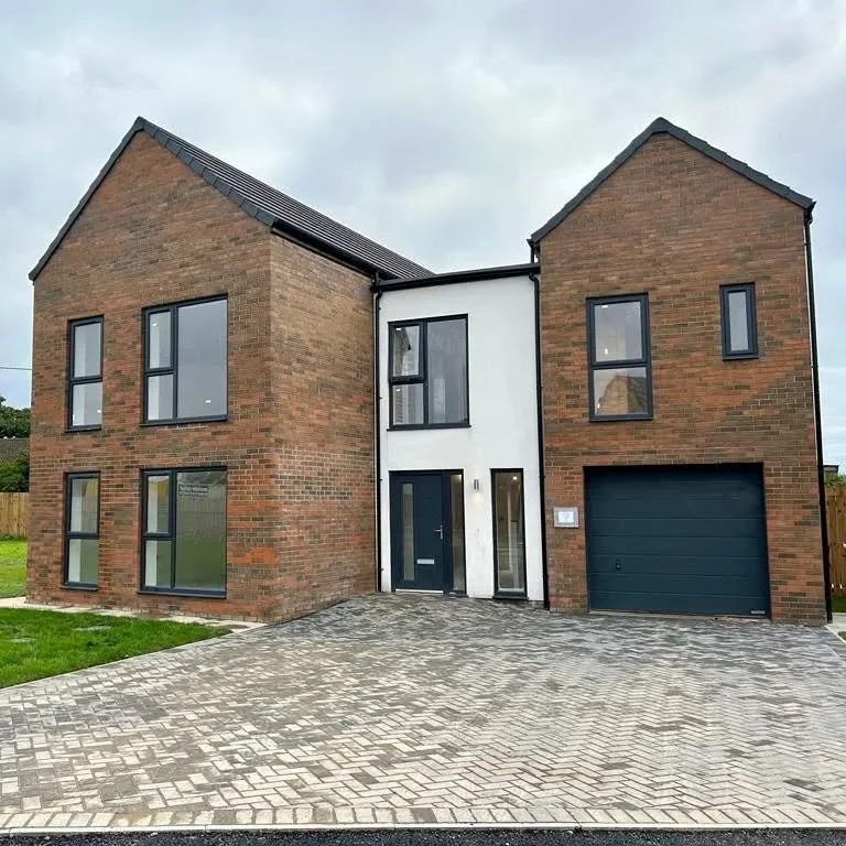 After a hugely challenging year at The Meadows the final preparations are underway to welcome the first eleven residents by Christmas followed by a further fourteen early in 2024 - watch out for Phase 3 releases in Spring!
https://www.themeadowshighl