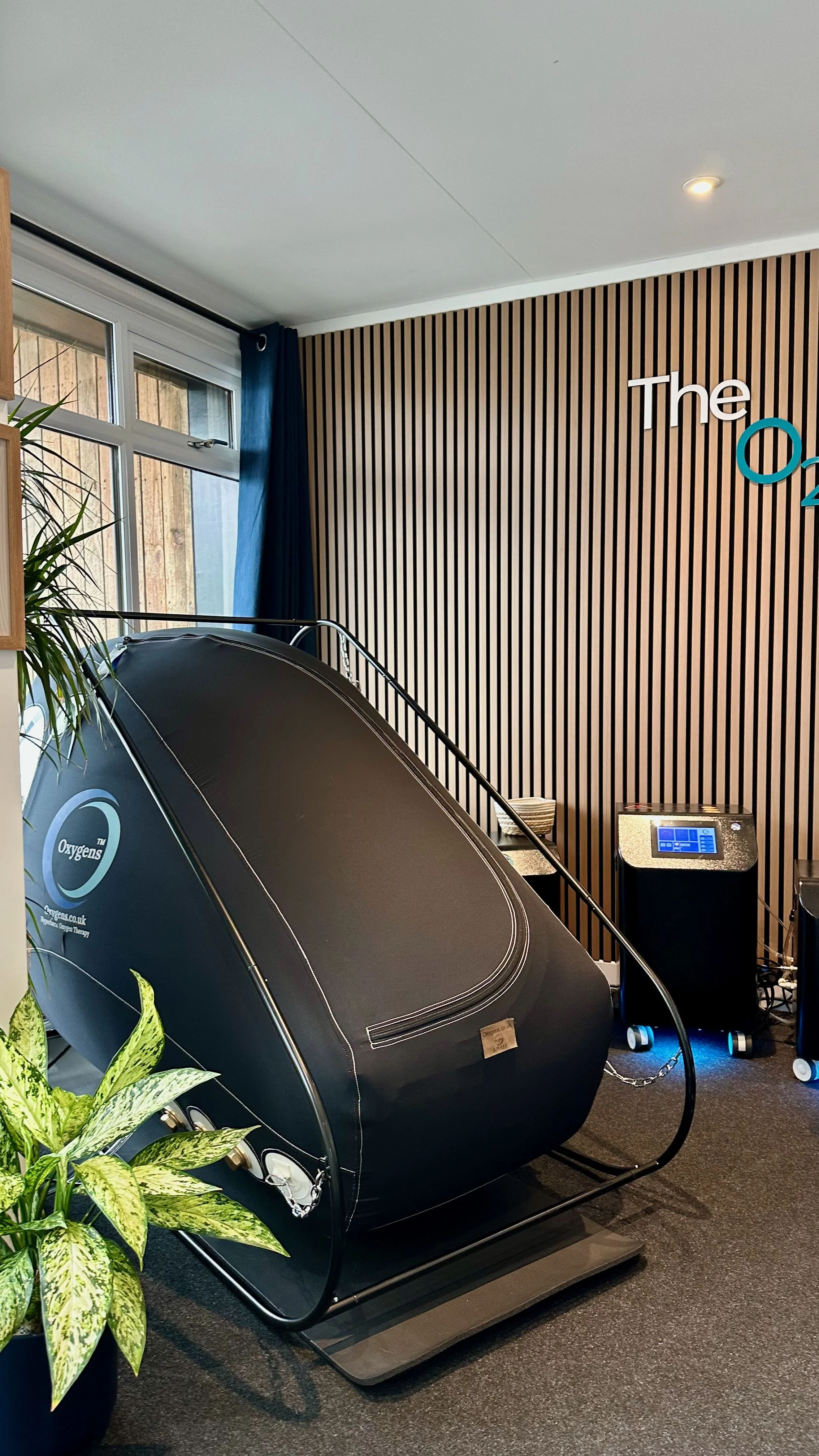 Hyperbaric Oxygen Therapy in Newquay: What HBOT Actually Involves