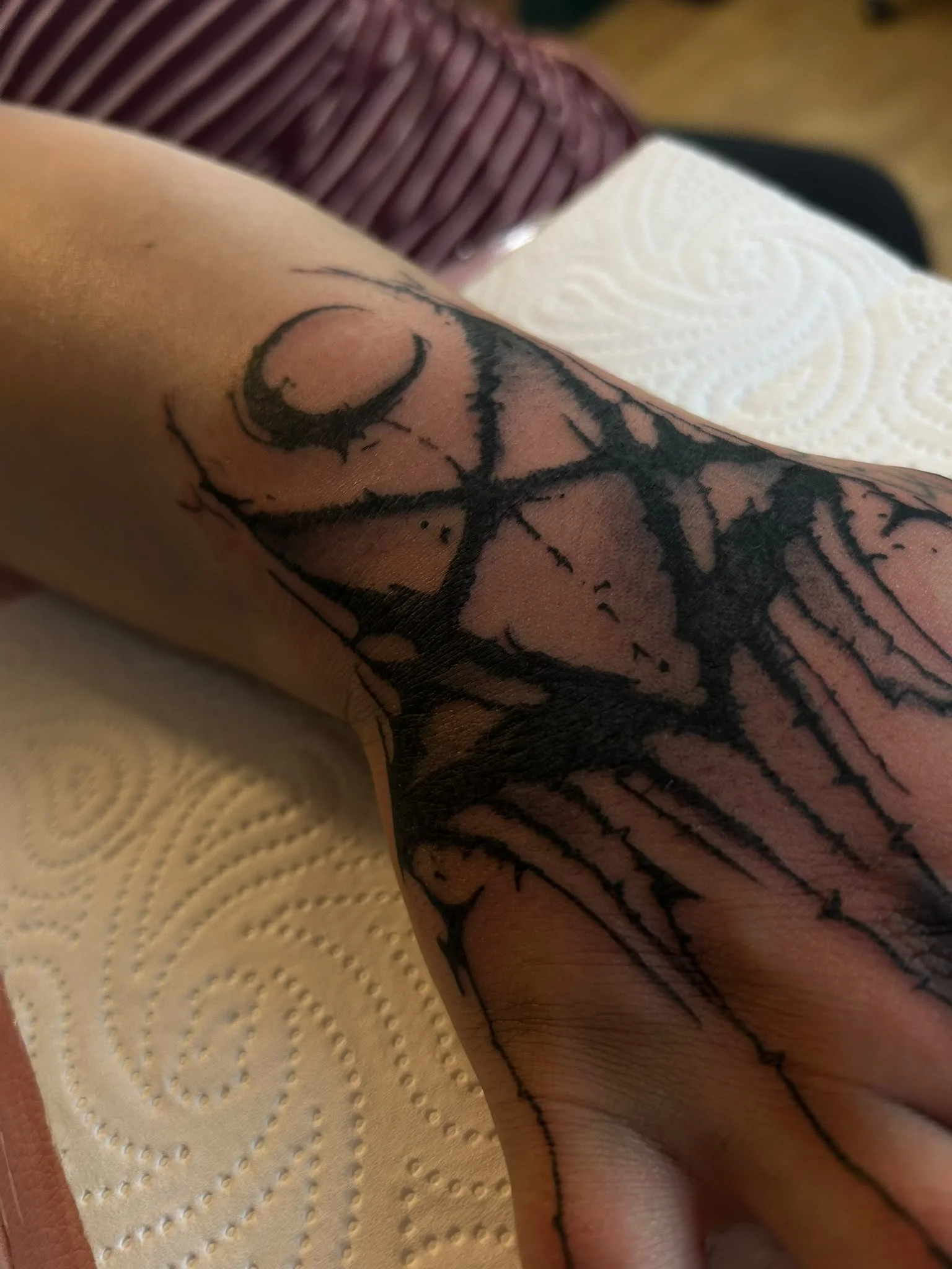 custom hand tattoo