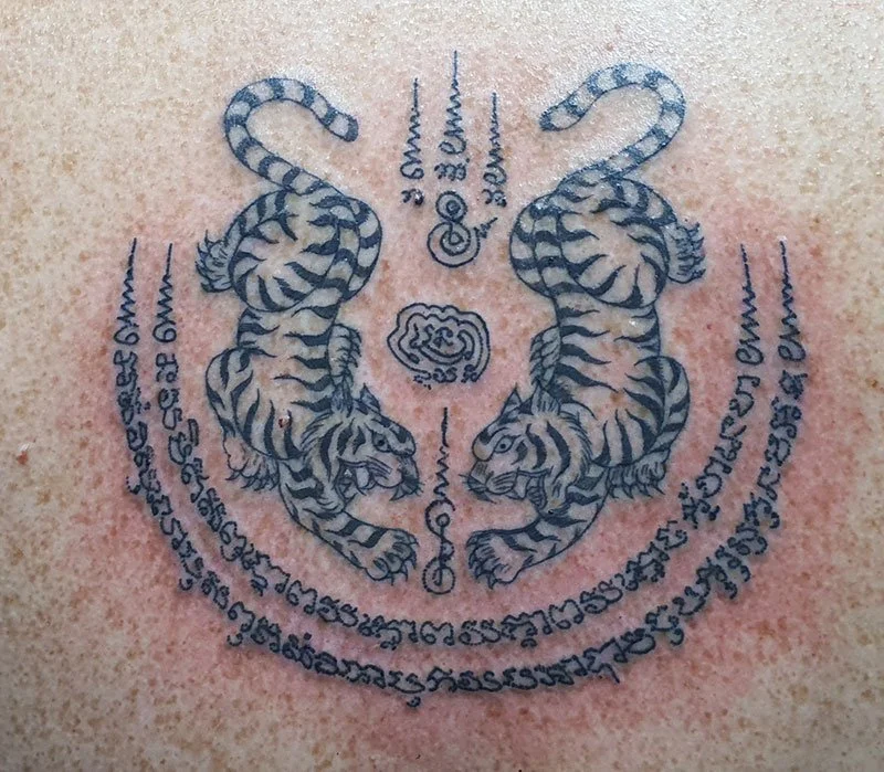 sak yant thai tattoo twin tigers